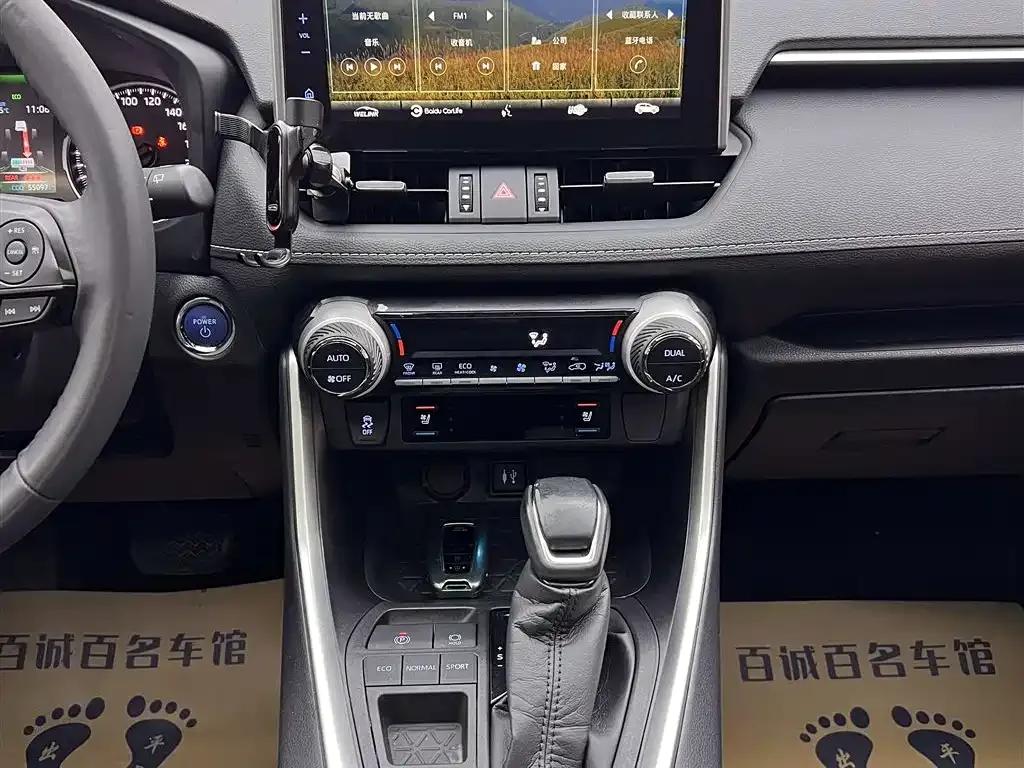 Highlander 2020 Hybrid 2.5L E-CVT 2WD Premium Edition — миниатюра 16