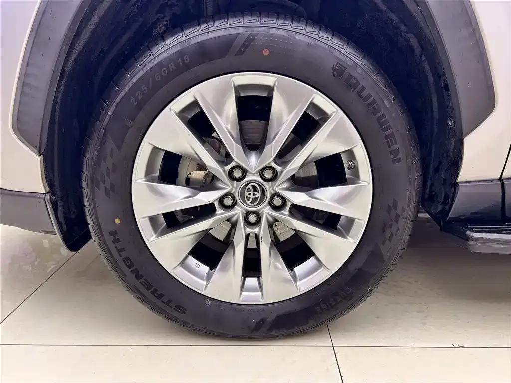 Highlander 2020 Hybrid 2.5L E-CVT 2WD Premium Edition — миниатюра 21