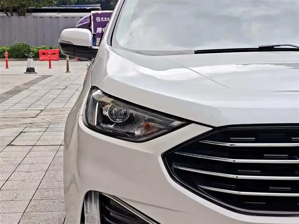 2020 Ford Edge EcoBoost 245 2WD Platinum Edition 5-seater — миниатюра 4