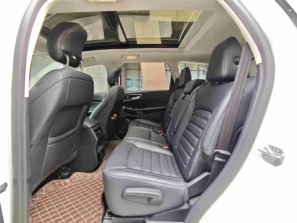 2020 Ford Edge EcoBoost 245 2WD Platinum Edition 5-seater — миниатюра 6