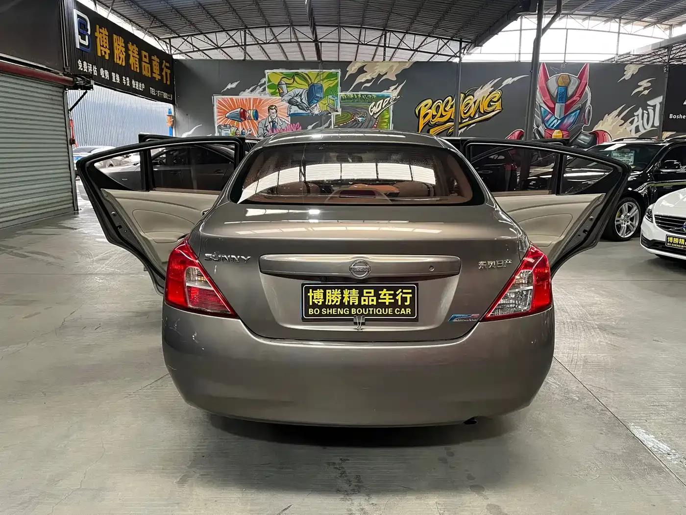 Nissan Sunny 2011 1.5XL CVT Deluxe Edition — миниатюра 6