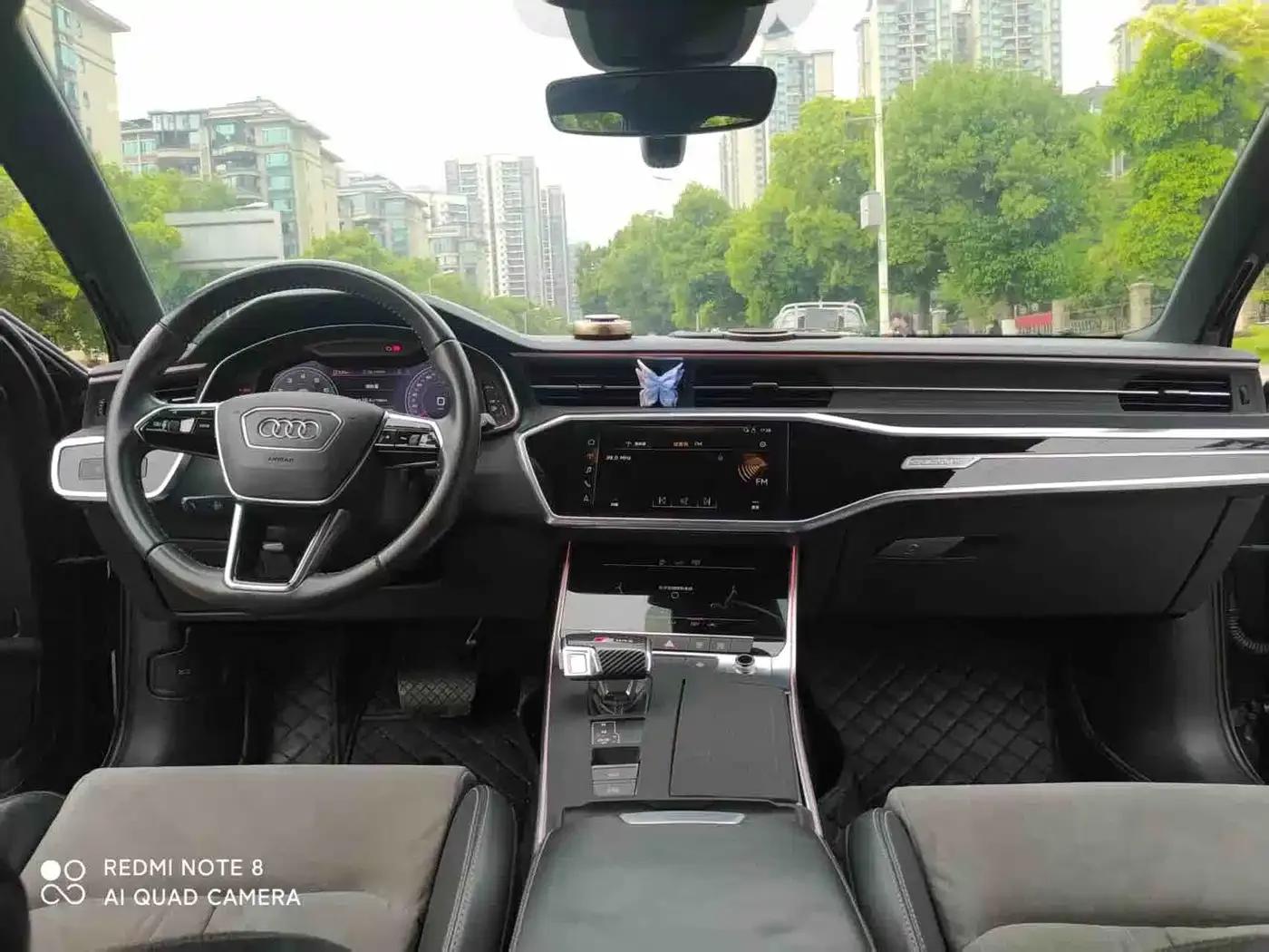 Audi A6L 2020 40 TFSI Luxury Dynamic — миниатюра 4