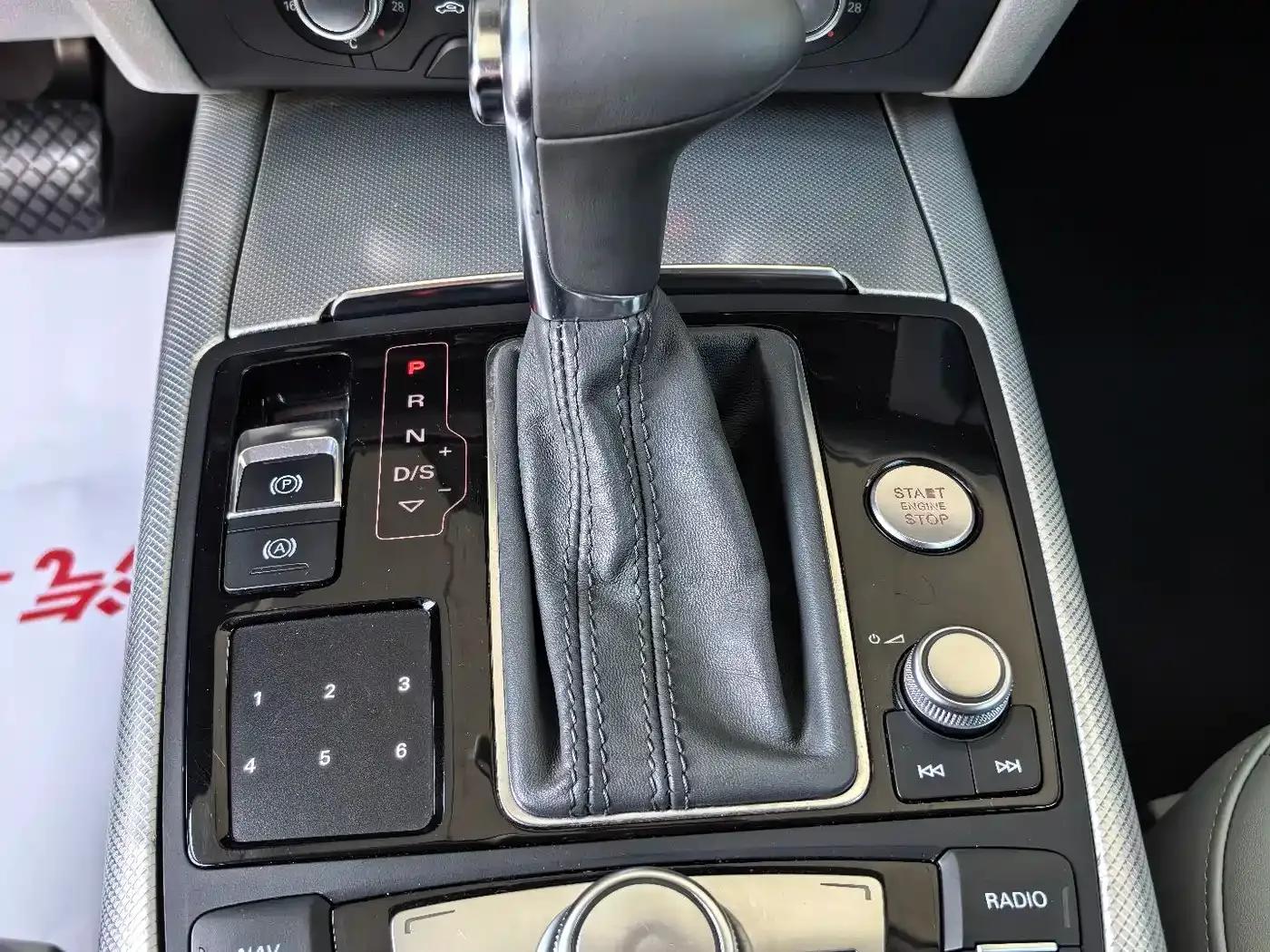 Audi A6L 2014 TFSI Standard Edition — миниатюра 11