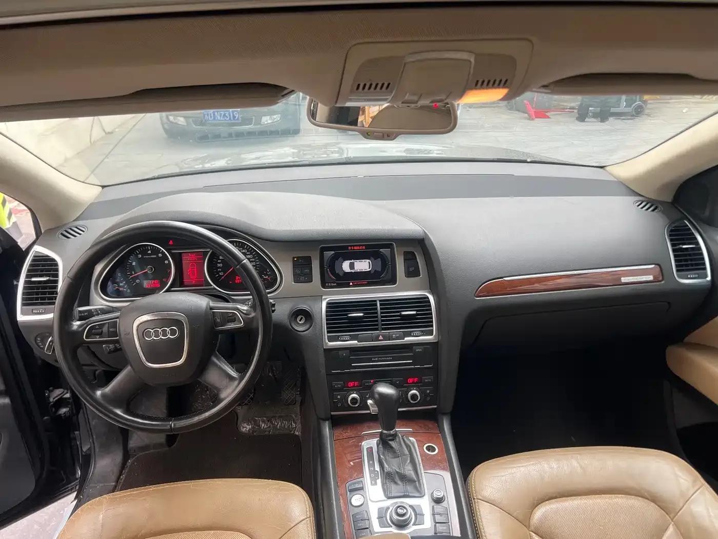 Audi Q7 2011 3.0 TFSI Technology Edition 245kW — миниатюра 19