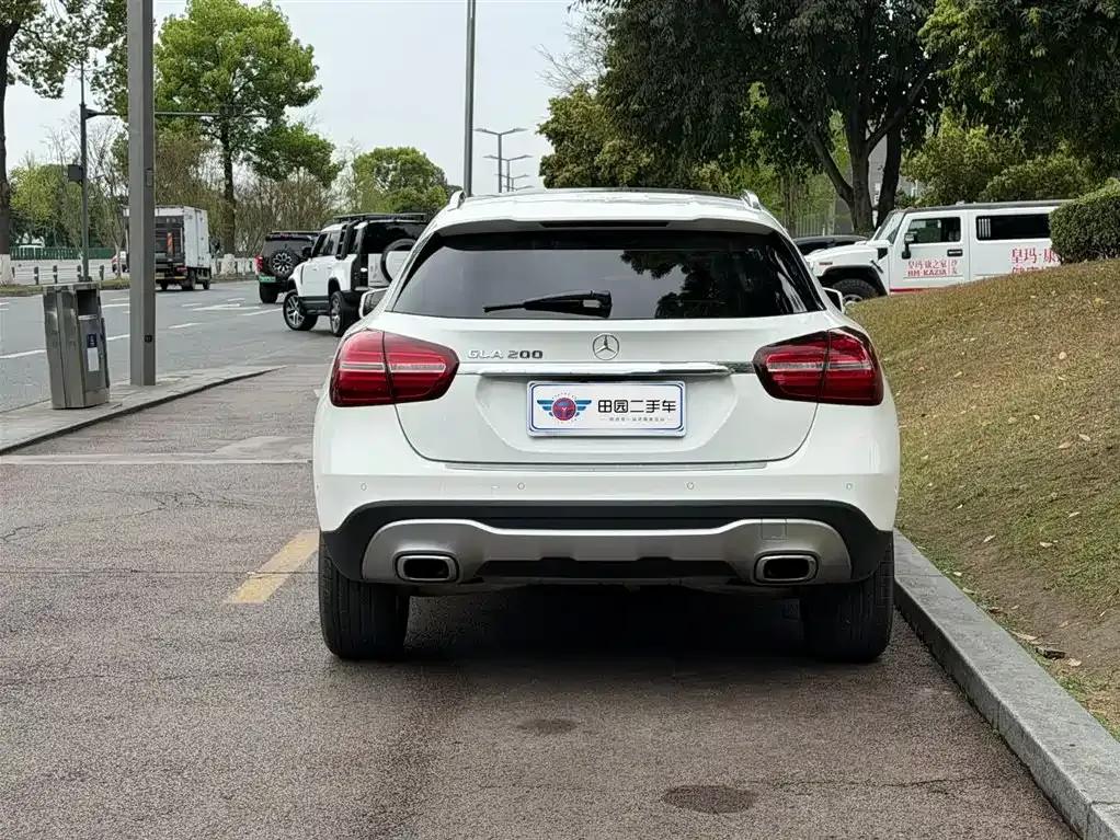 2018 Mercedes-Benz GLA 200 Dynamic — миниатюра 4