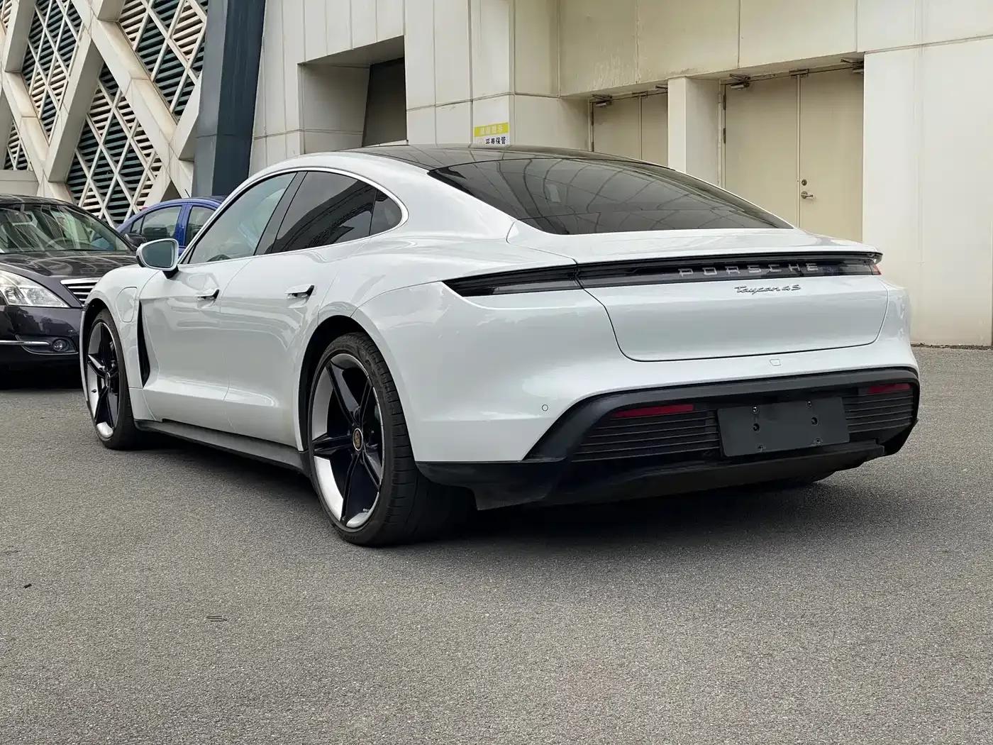 2019 Taycan 4S — миниатюра 4