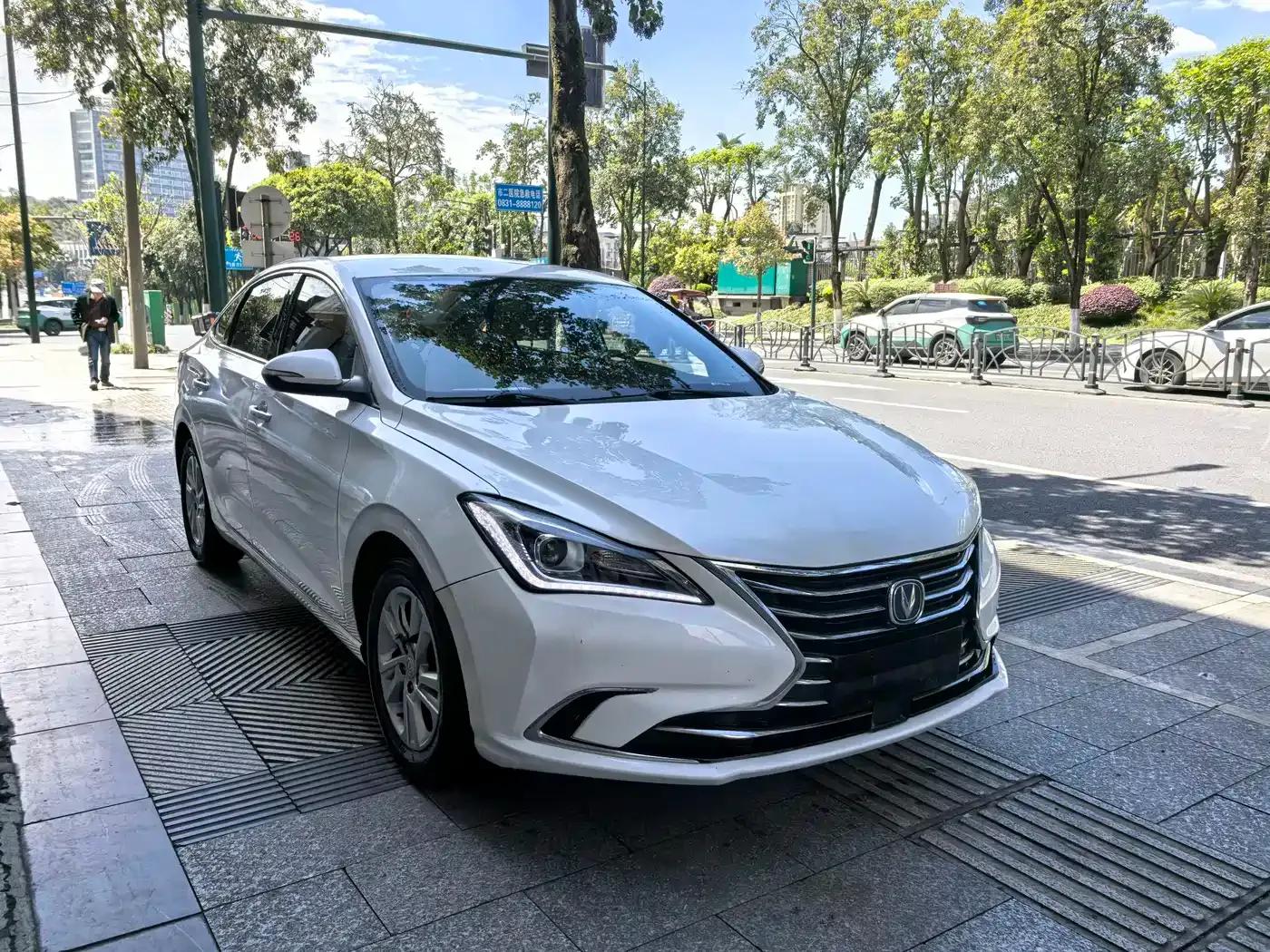 Changan Eado 2019 1.6L GDI Manual Value Edition (China VI Emission Standard) — миниатюра 3