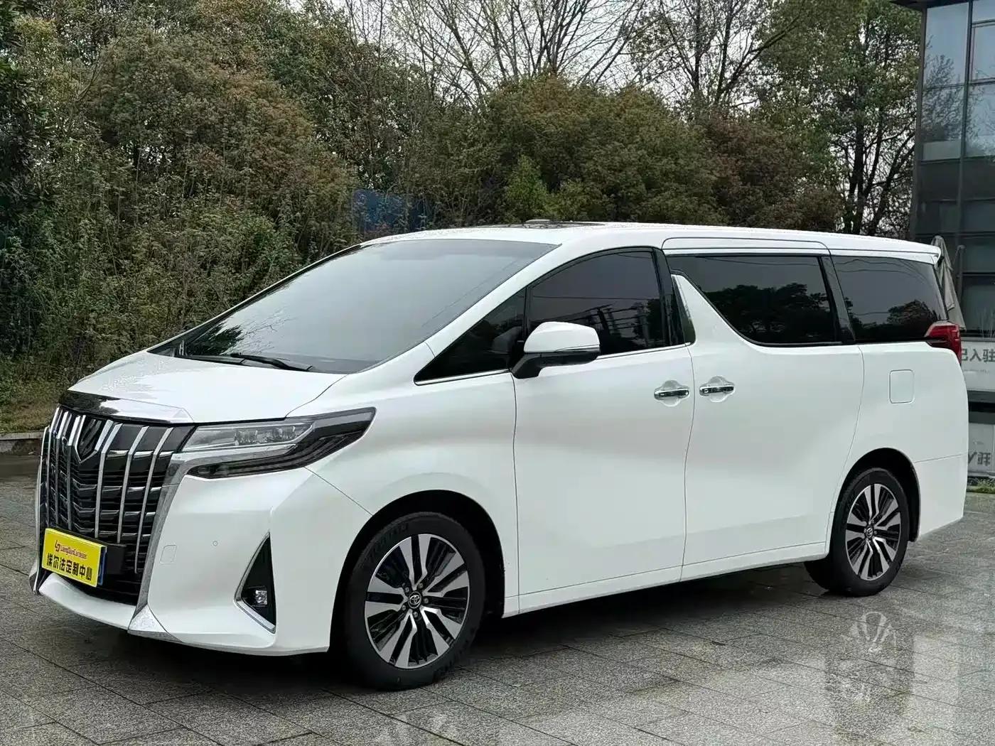 2018 Alphard Facelift 3.5L Premium Edition — миниатюра 1