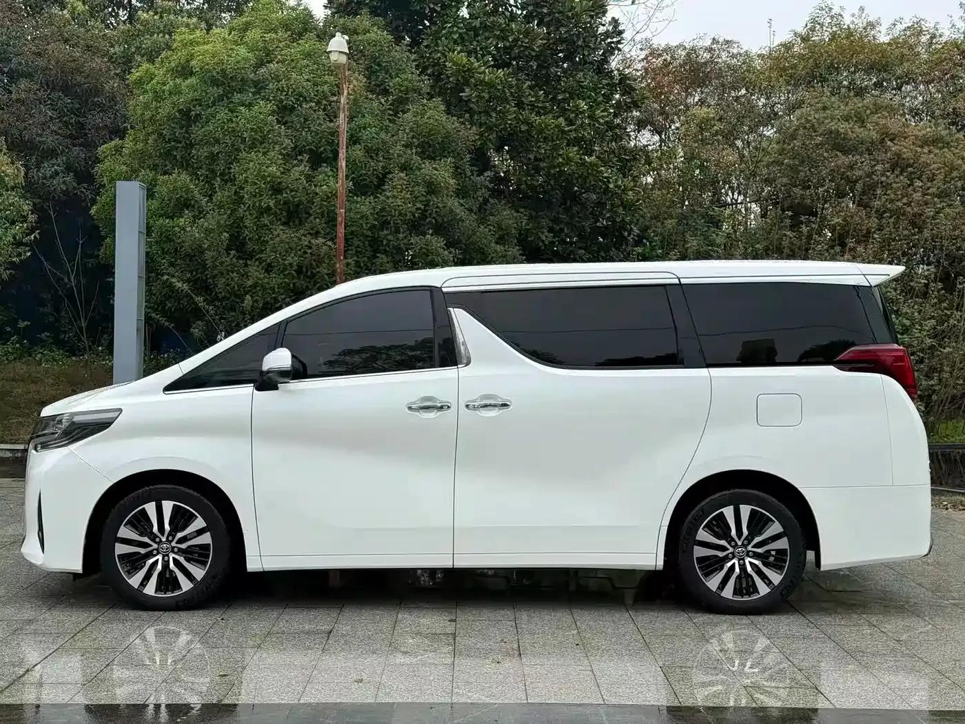 2018 Alphard Facelift 3.5L Premium Edition — миниатюра 4