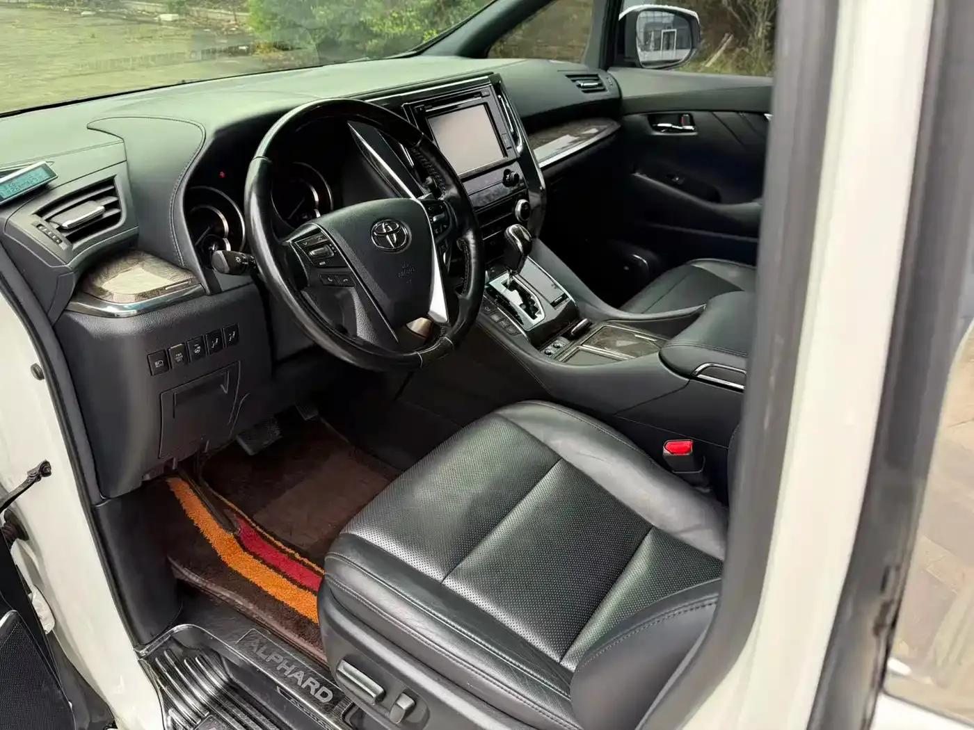 2018 Alphard Facelift 3.5L Premium Edition — миниатюра 7