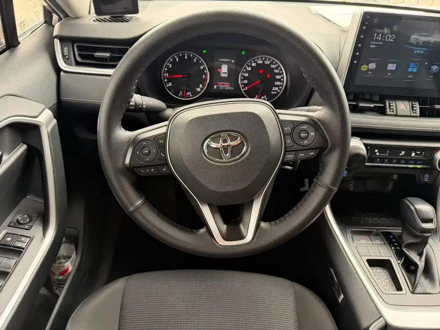 2022 Toyota RAV4 2.0L CVT 2WD Fashion Edition — миниатюра 8