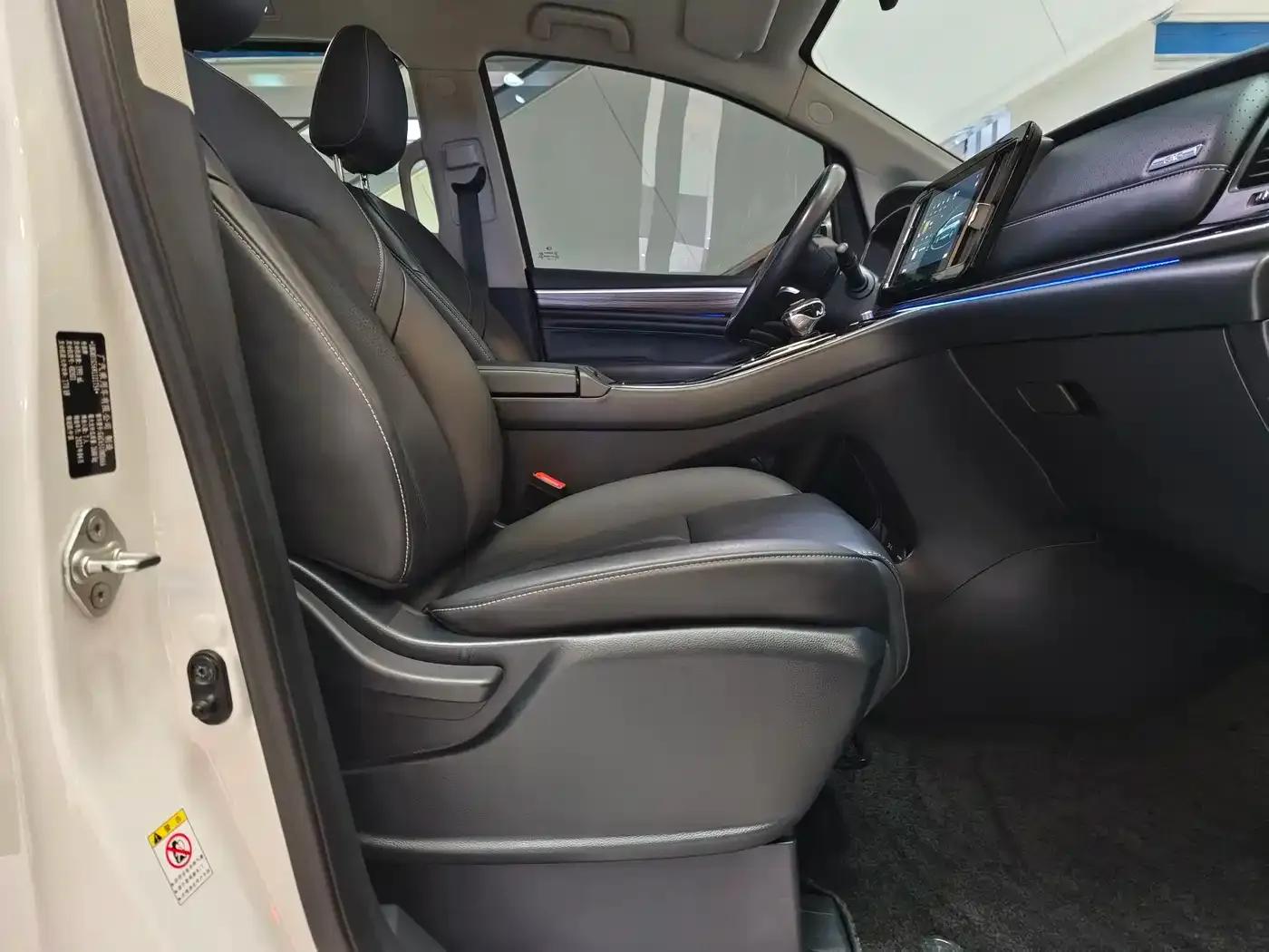 Trumpchi M8 2021 Leading Series 390T Premium Edition — миниатюра 25