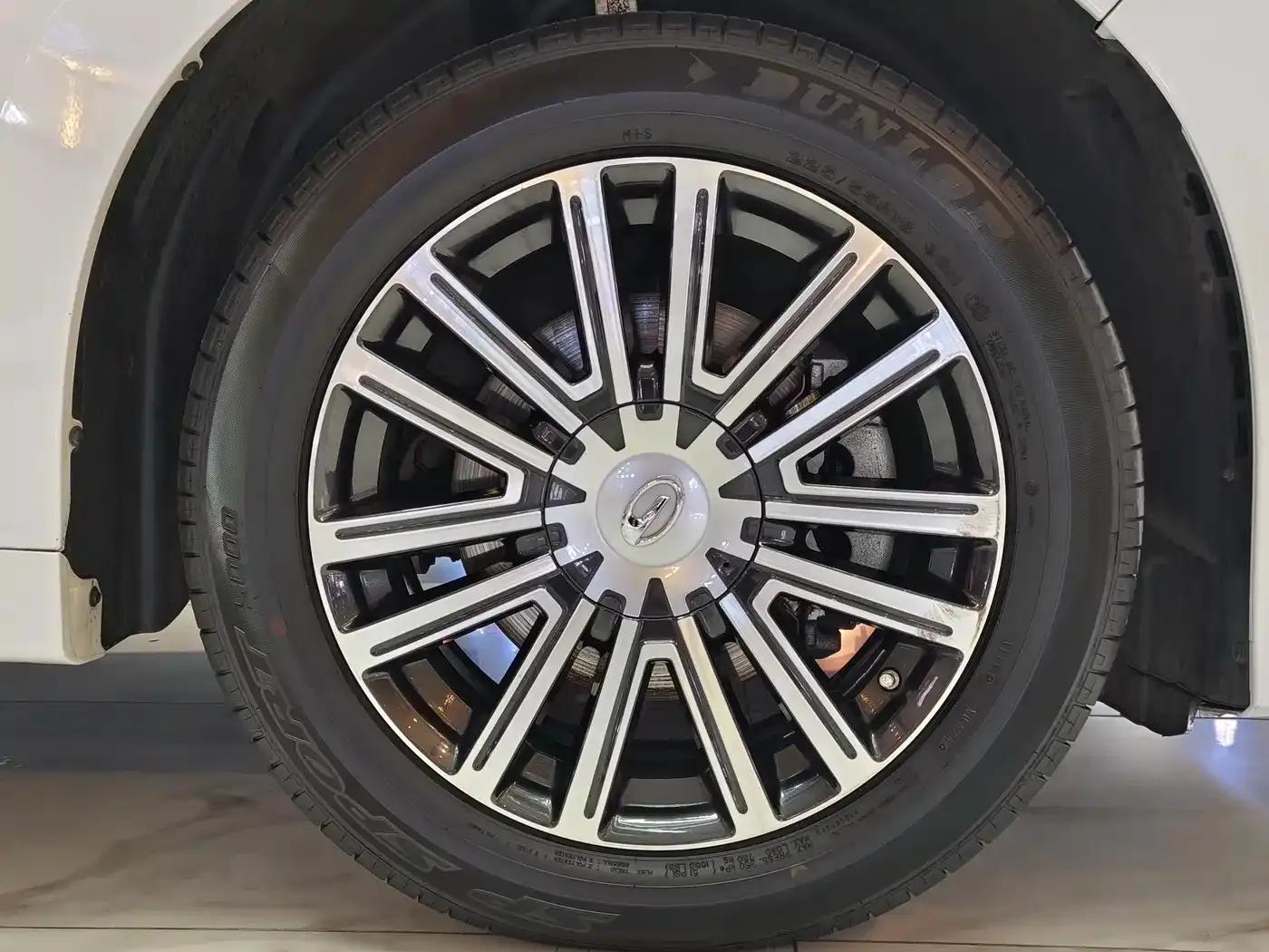 Trumpchi M8 2021 Leading Series 390T Premium Edition — миниатюра 26