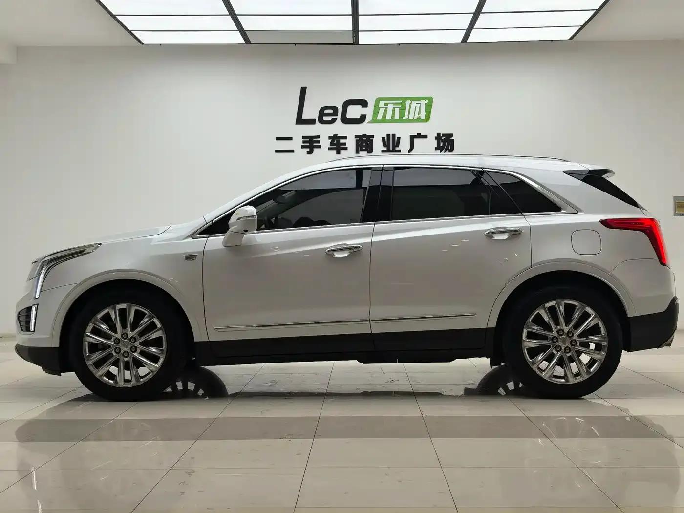 Cadillac XT5 2018 25T Luxury — миниатюра 2