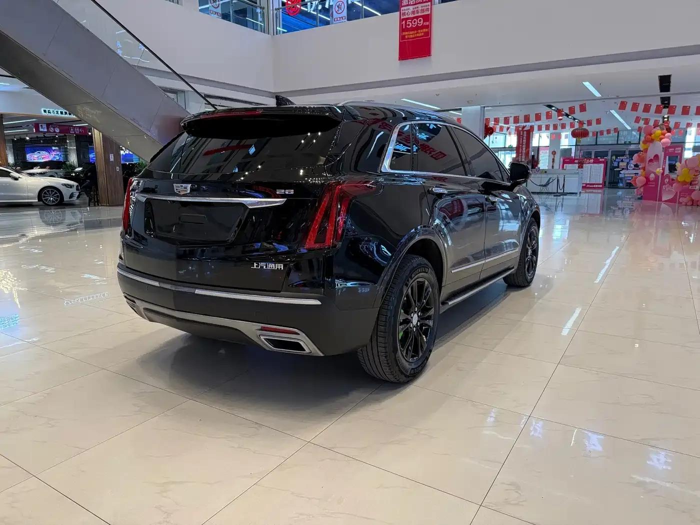 Cadillac XT5 2021 2.0T 2WD Luxury — миниатюра 5