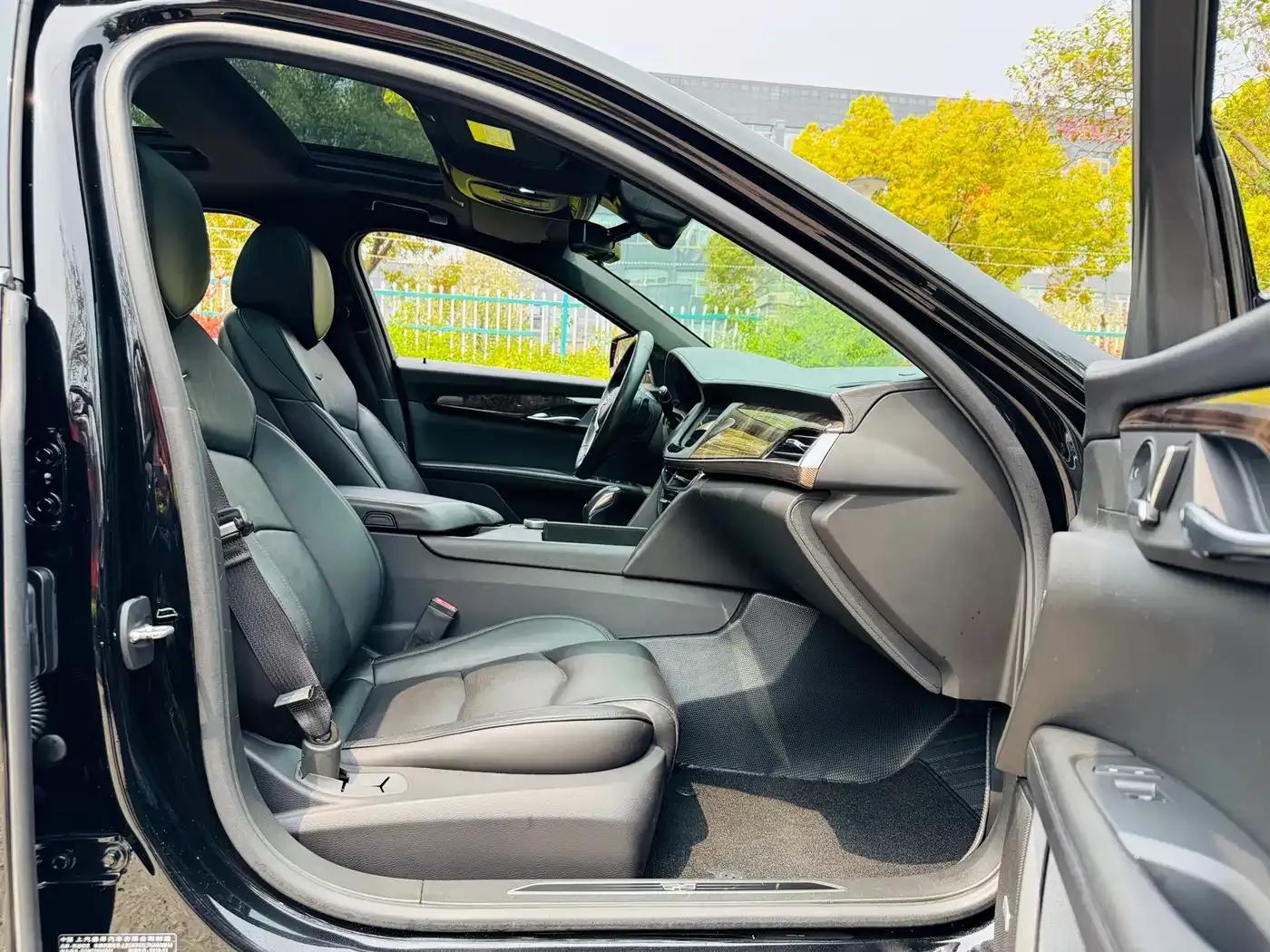 2019 Cadillac CT6 28T Luxury — миниатюра 6