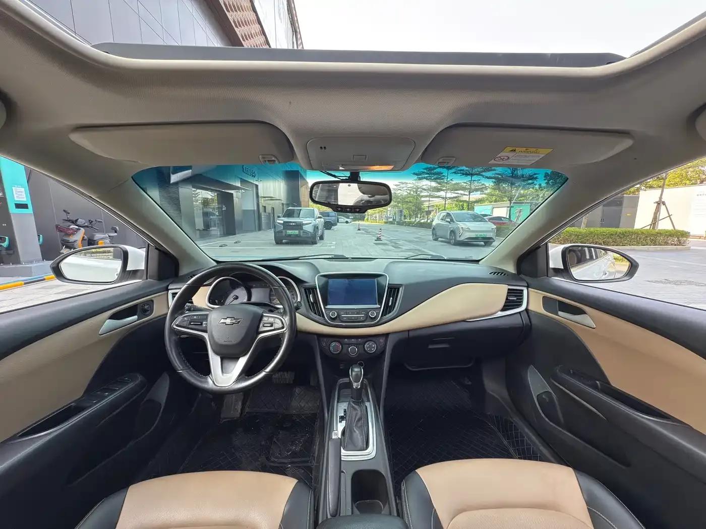 Chevrolet Cruze 2020 320 Automatic Comfort Edition — миниатюра 11