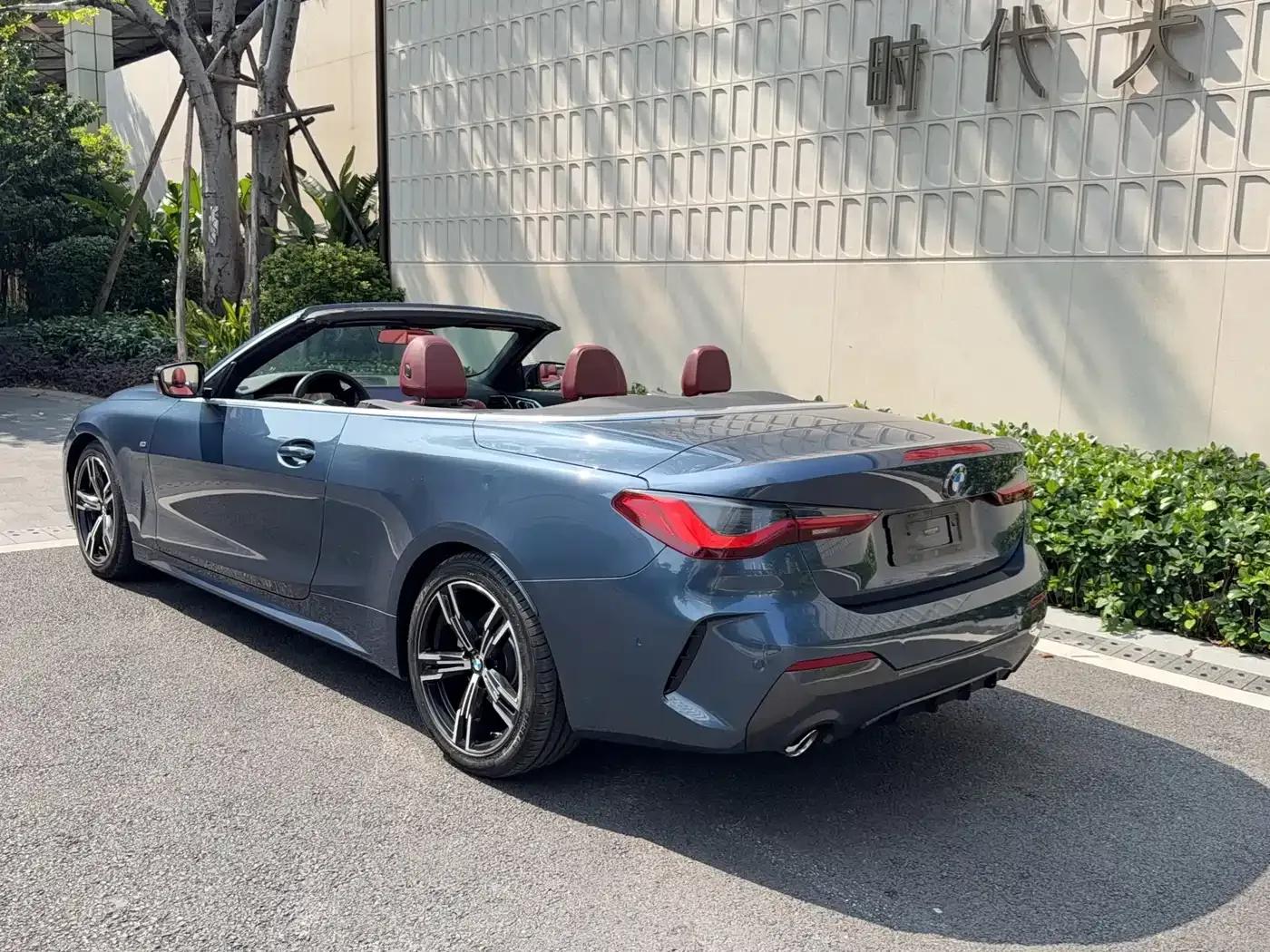 2022 BMW 4 Series 425i Convertible M Sport Package — миниатюра 3