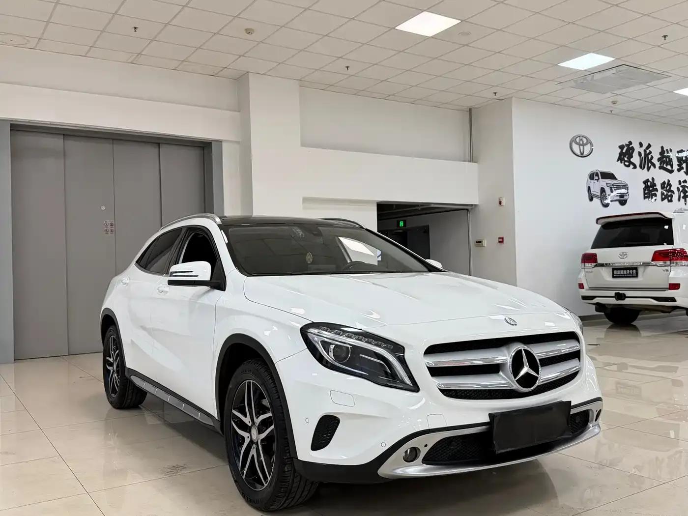 2016 Mercedes-Benz GLA 200 Fashion Edition — миниатюра 3