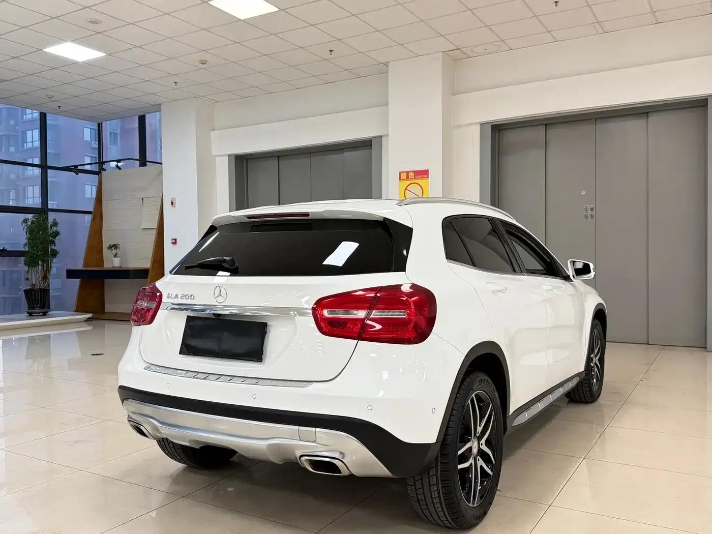 2016 Mercedes-Benz GLA 200 Fashion Edition — миниатюра 4