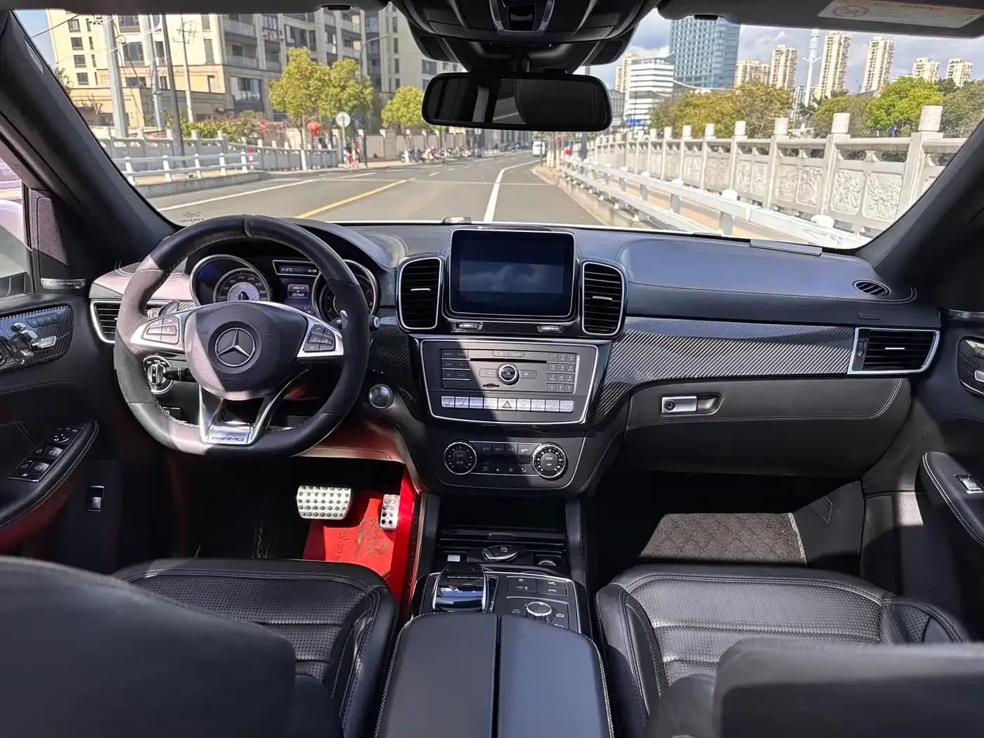 2015 Mercedes-Benz GLE AMG 63 S 4MATIC — миниатюра 12