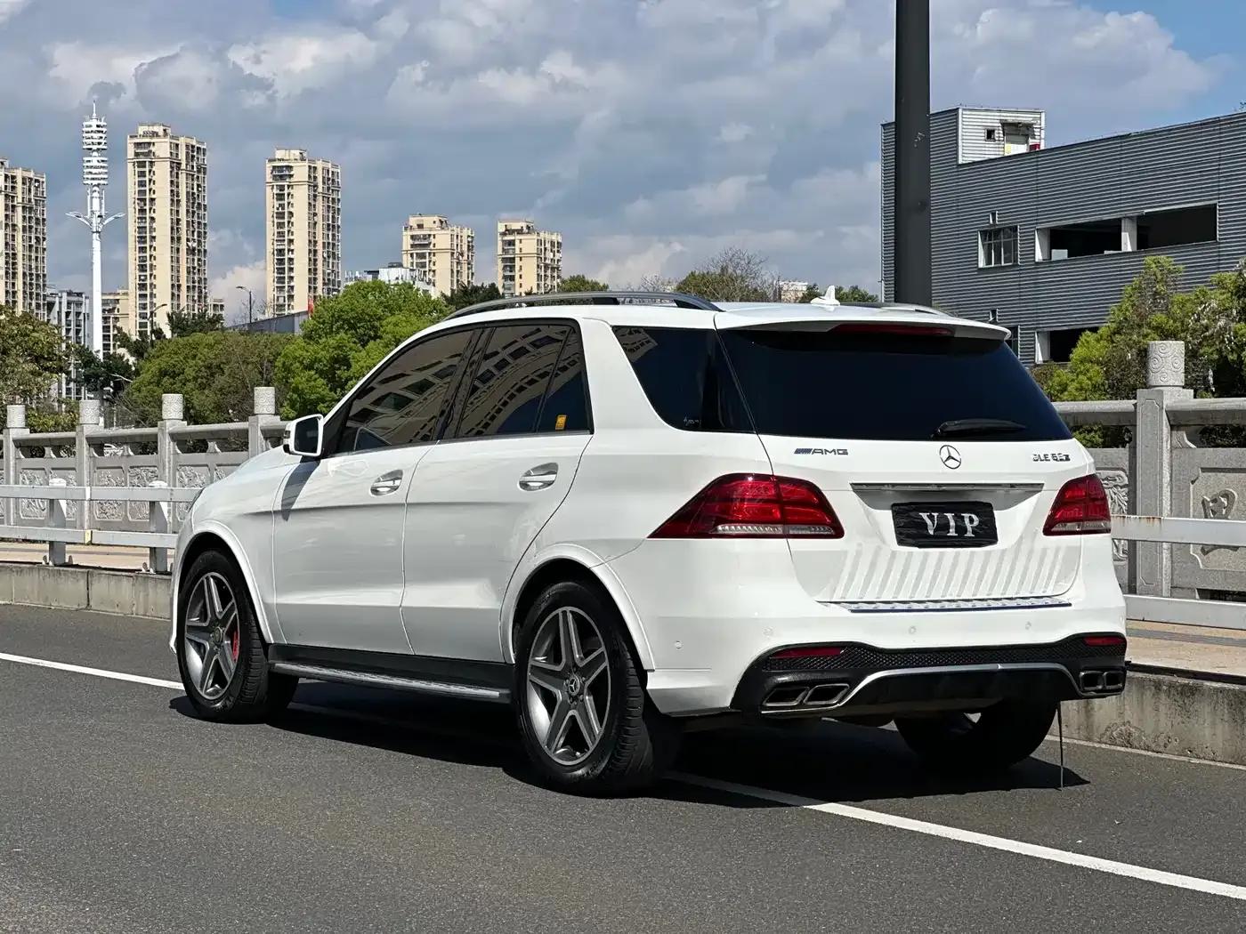 2015 Mercedes-Benz GLE AMG 63 S 4MATIC — миниатюра 4
