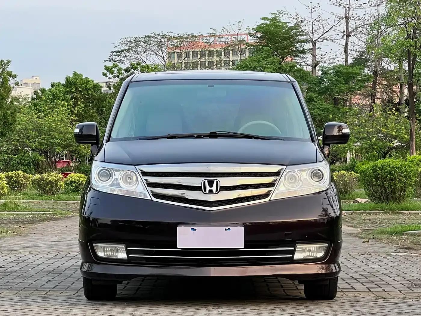 Elysion 2015 2.4L VTi-S Premium Edition — миниатюра 2