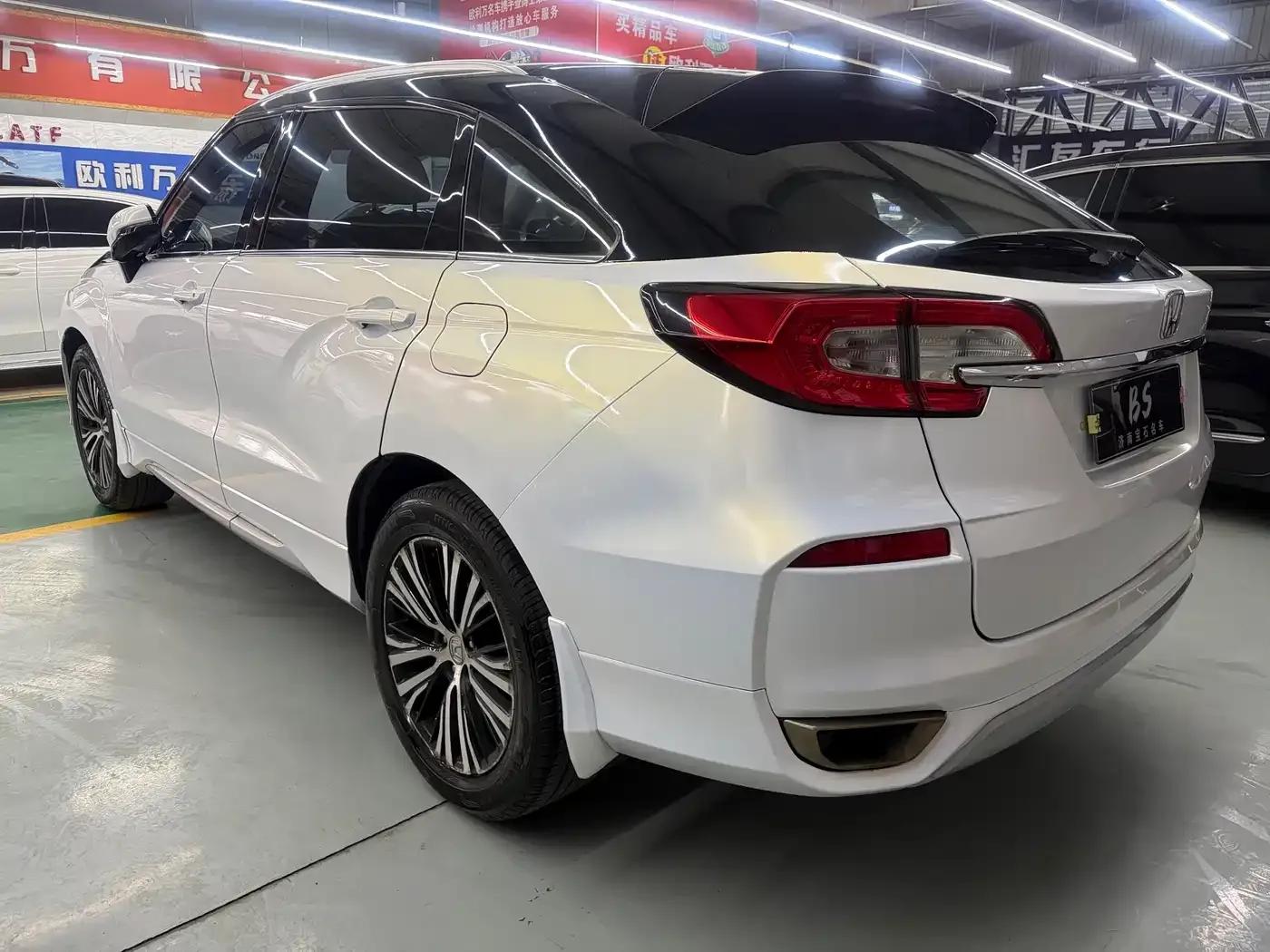 2017 Honda Avancier 370TURBO 4WD Premium Edition — миниатюра 17
