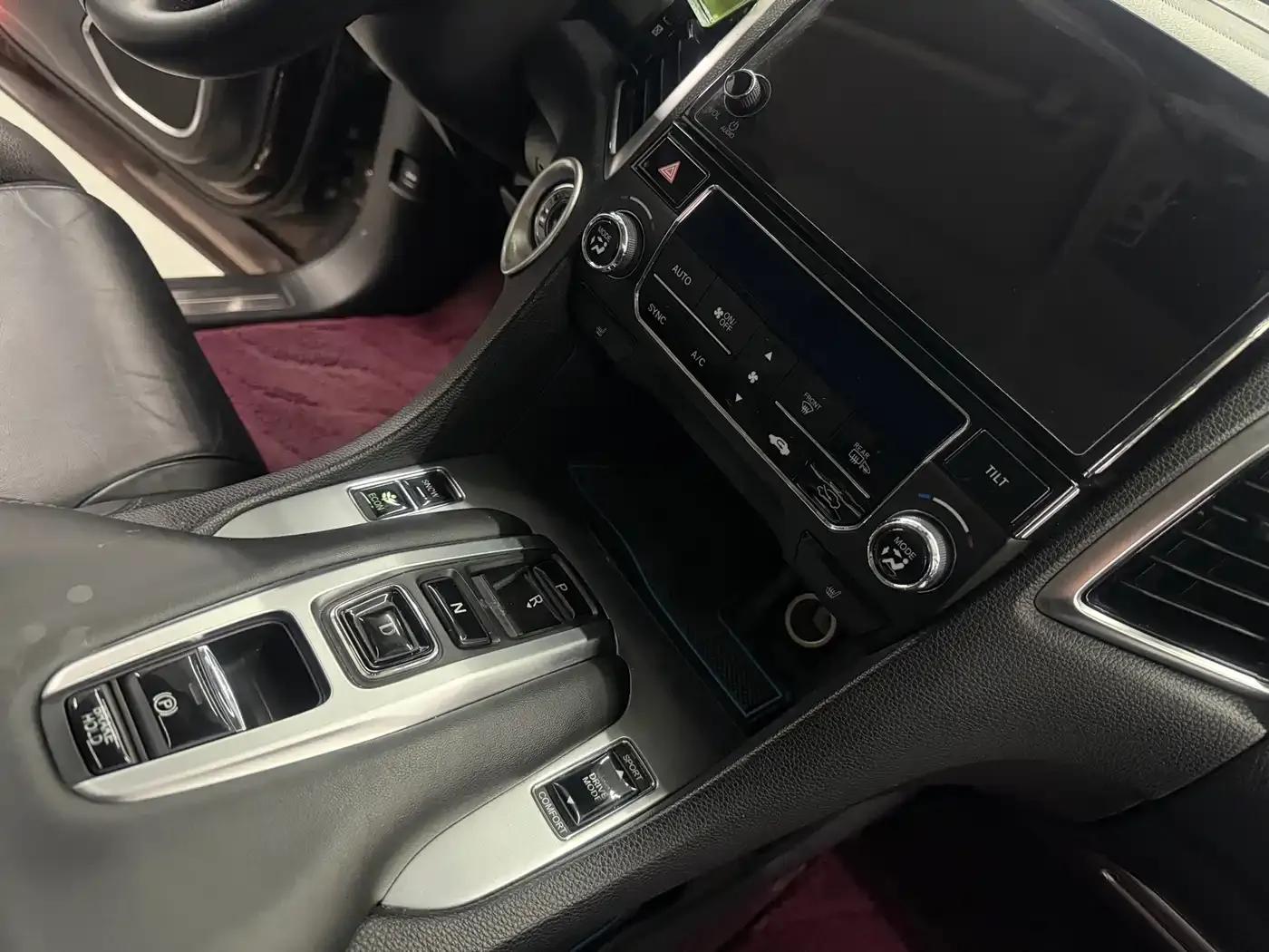 2017 Honda Avancier 370TURBO 4WD Premium Edition — миниатюра 9