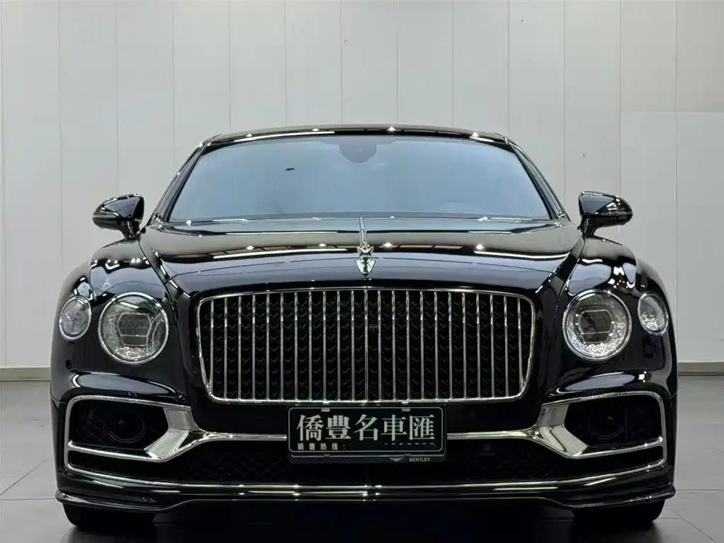 Flying Spur 2021 4.0T V8 Standard Edition — миниатюра 2