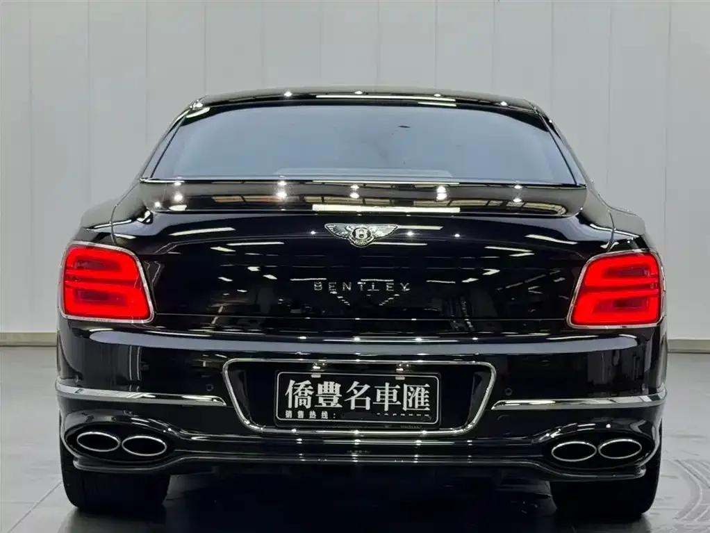 Flying Spur 2021 4.0T V8 Standard Edition — миниатюра 19