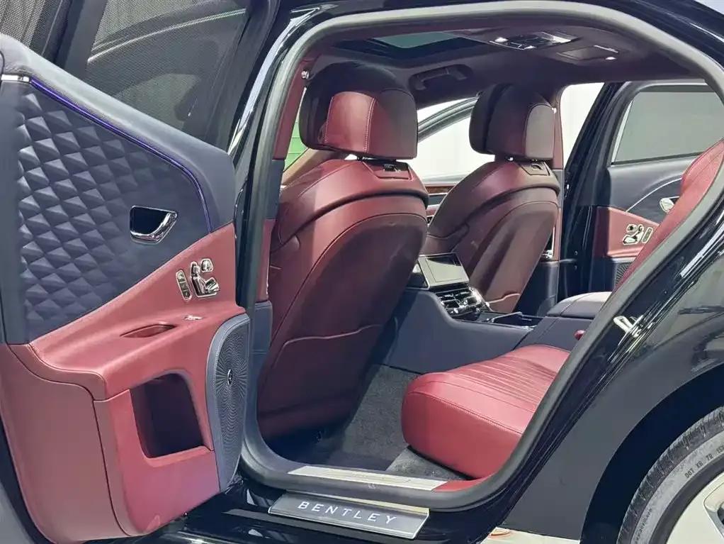 Flying Spur 2021 4.0T V8 Standard Edition — миниатюра 5