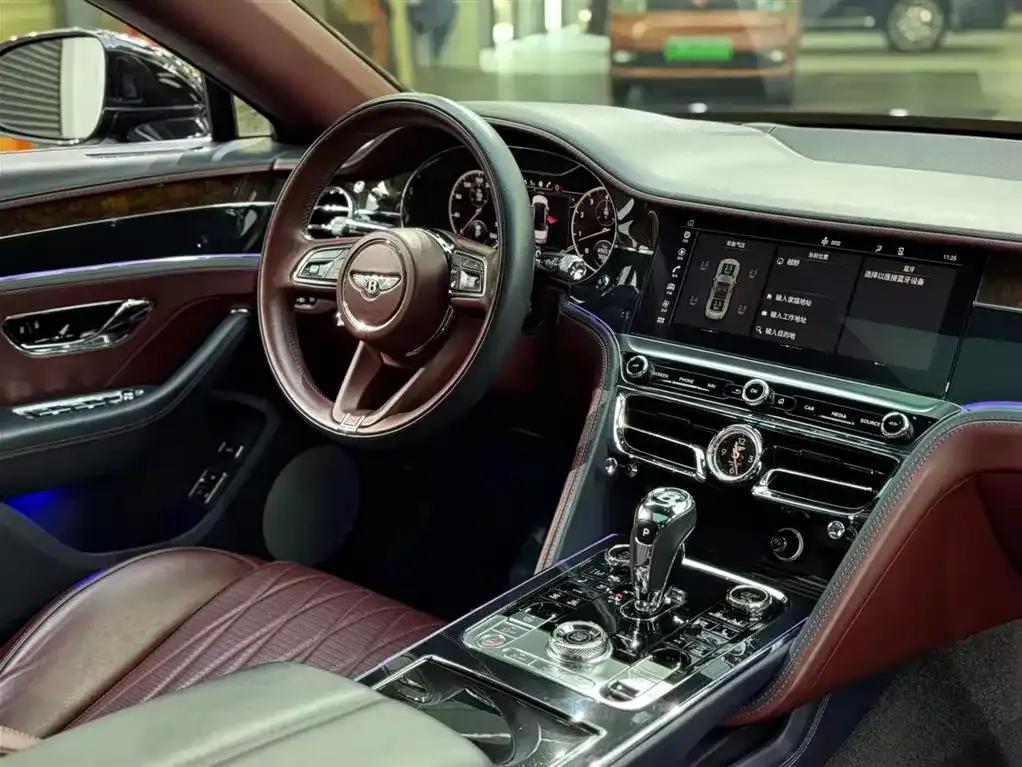 Flying Spur 2021 4.0T V8 Standard Edition — миниатюра 7