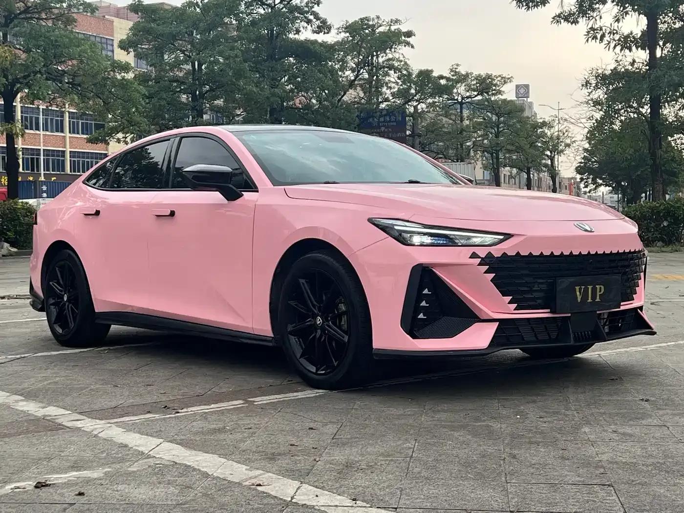 Changan UNI-V 2022 1.5T Premium Edition — миниатюра 3