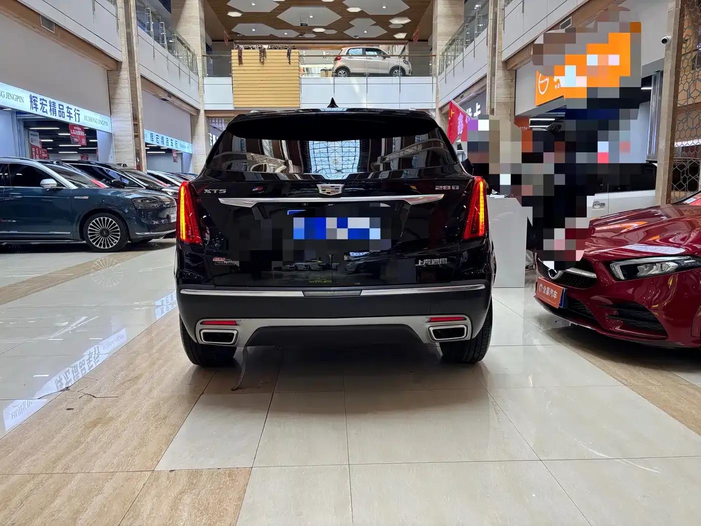 Cadillac XT5 2022 2.0T 2WD Luxury — миниатюра 8