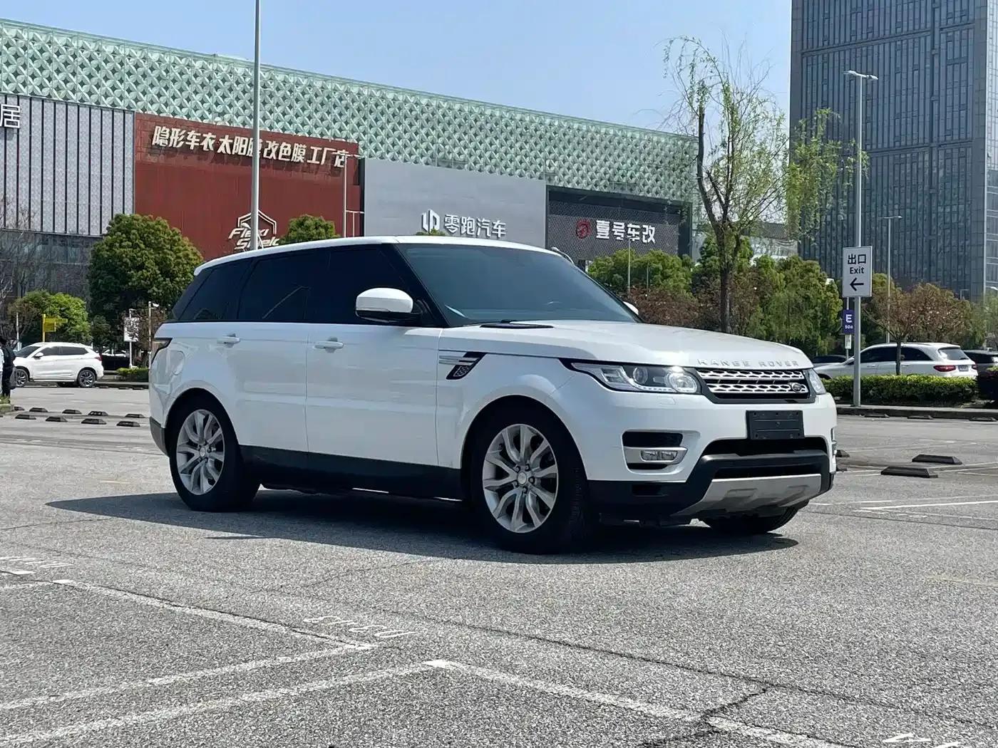 Range Rover Sport 2015 3.0 SC V6 HSE — миниатюра 3