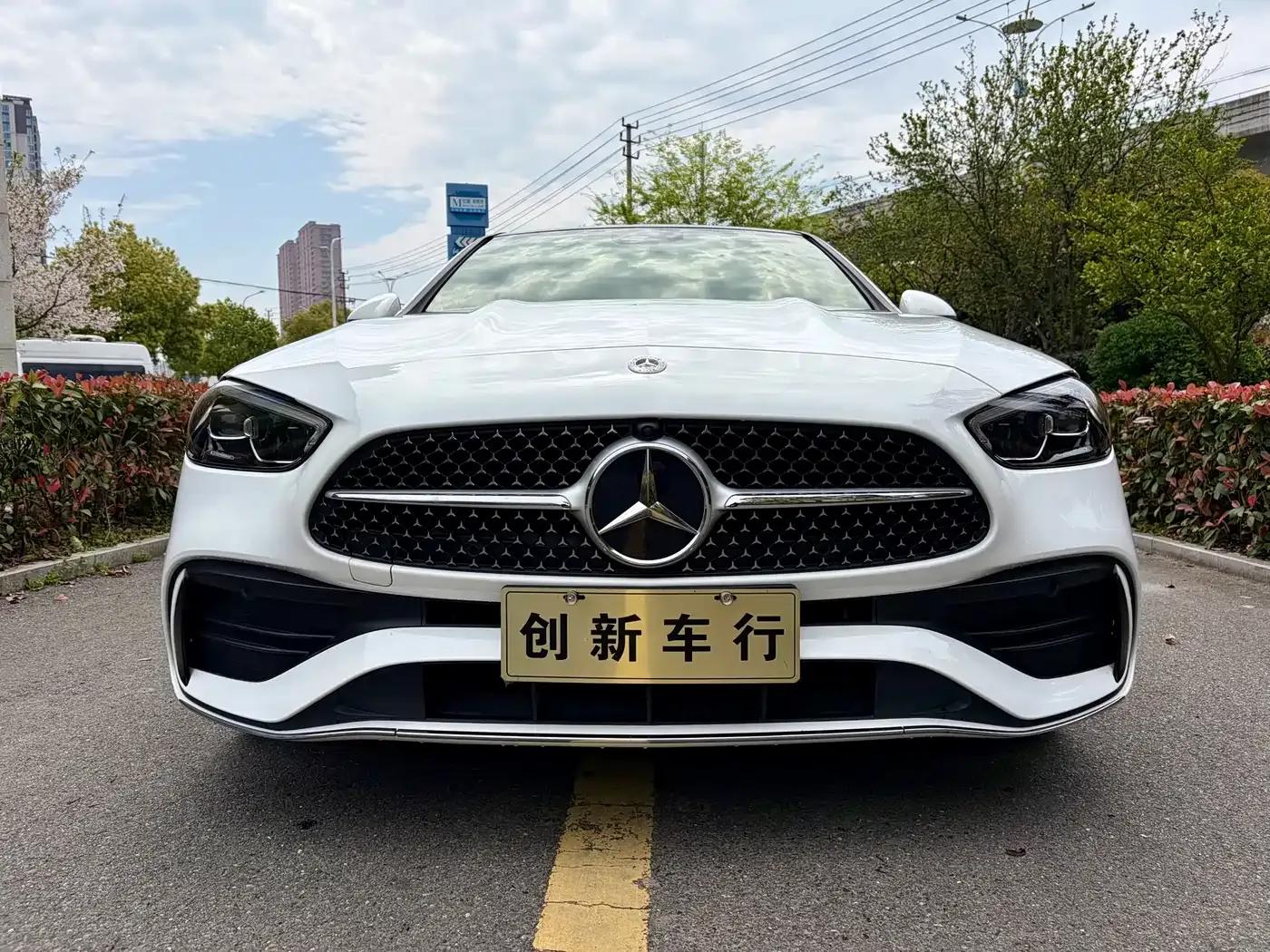 2023 Mercedes-Benz C-Class C 260 L Sport Edition — миниатюра 1