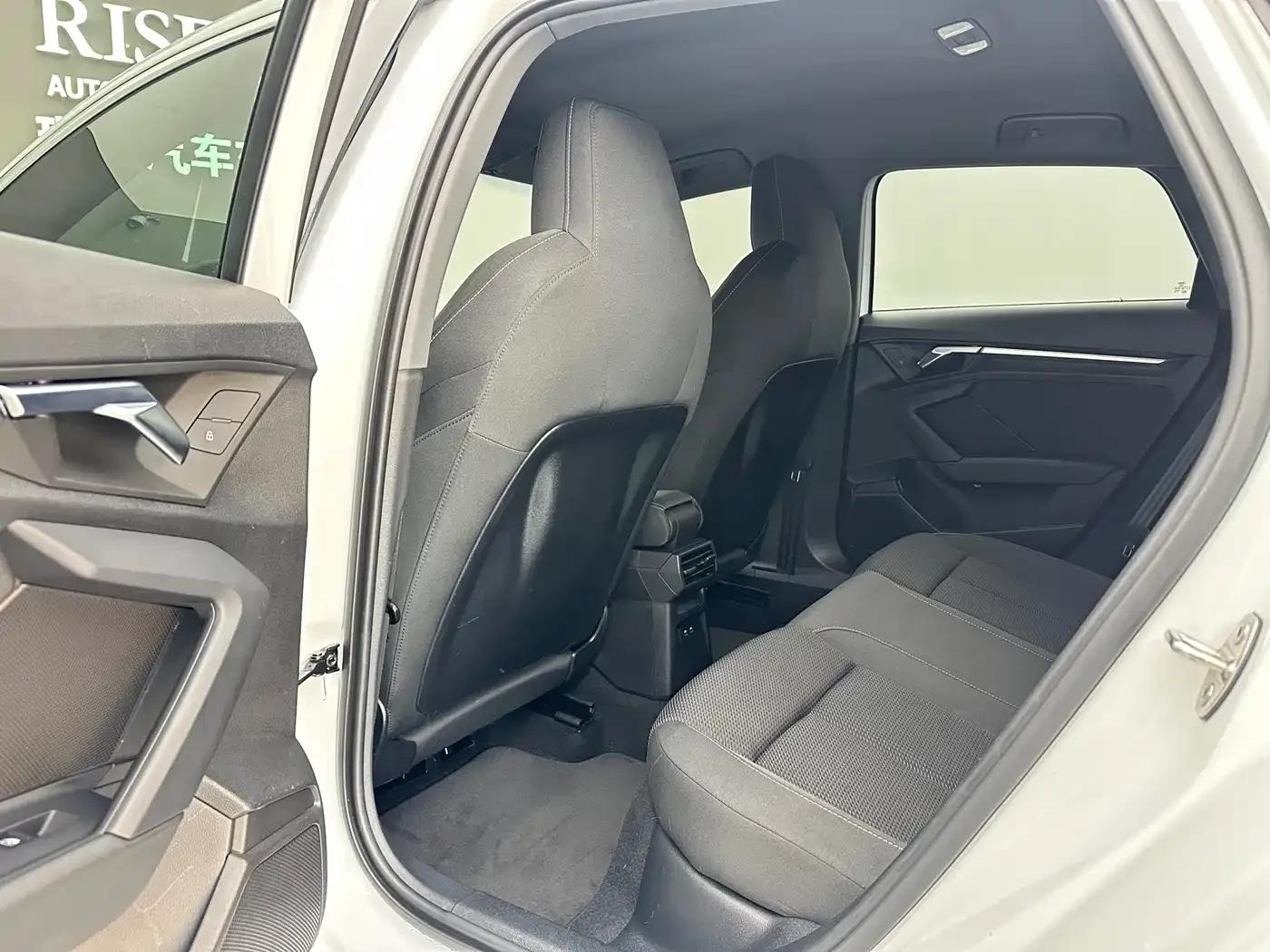 Audi A3 2021 Sportback 35 TFSI Progressive Sport — миниатюра 6
