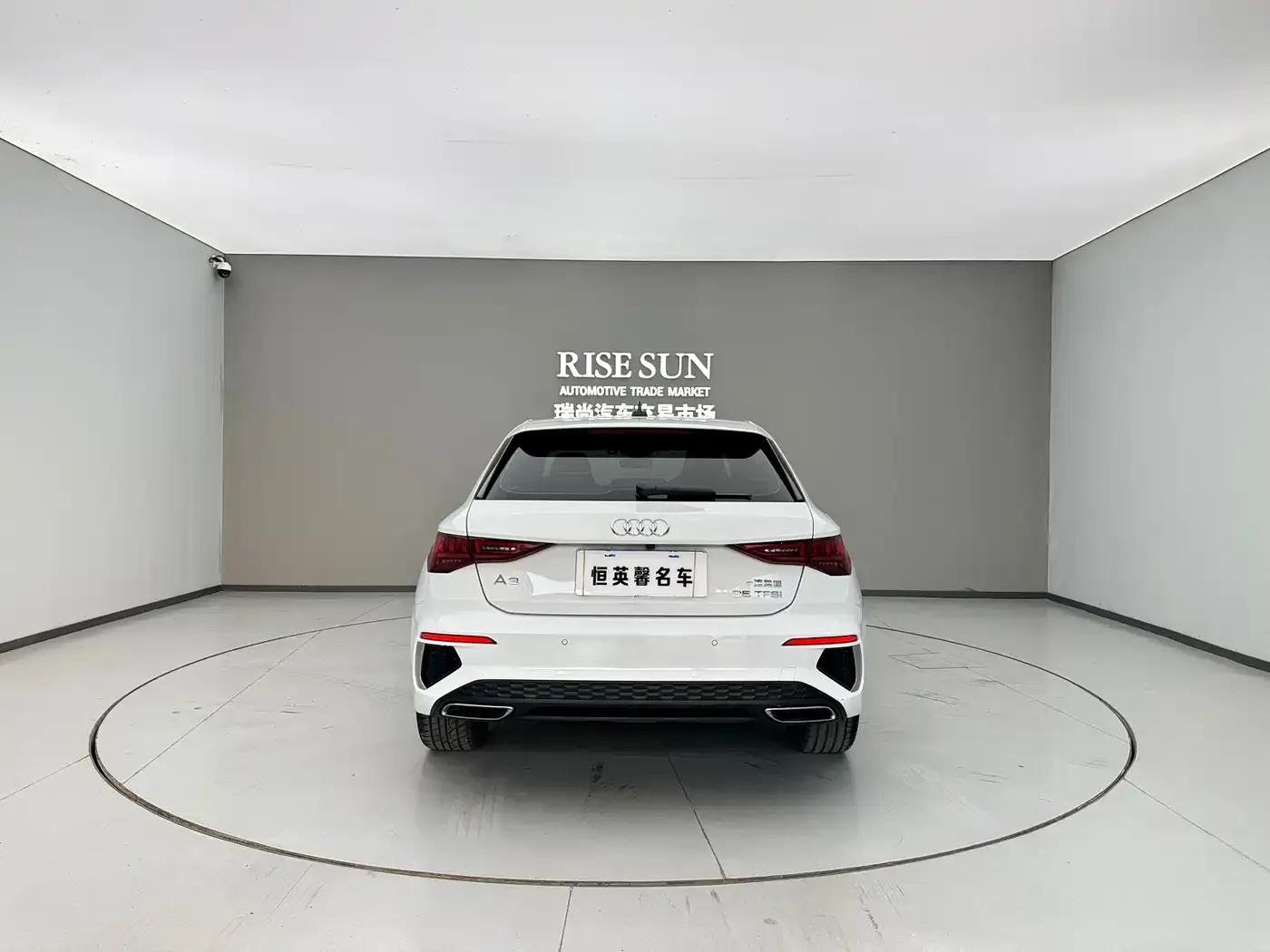 Audi A3 2021 Sportback 35 TFSI Progressive Sport — миниатюра 8