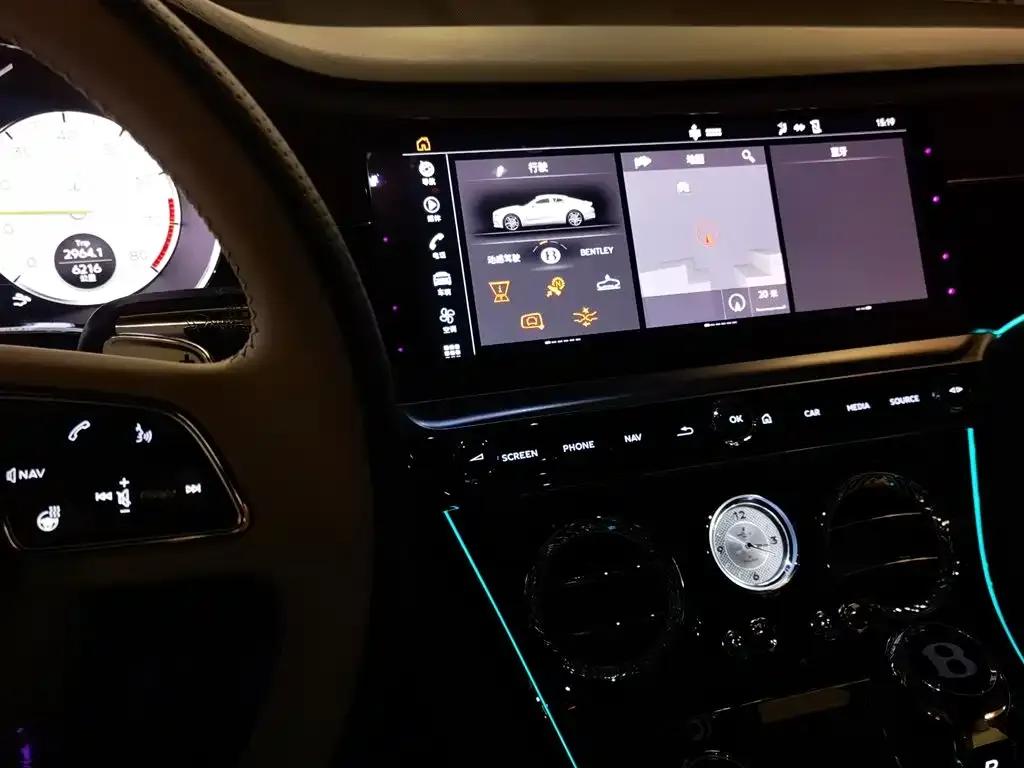 2022 Continental 4.0T GT V8 Mulliner — миниатюра 12