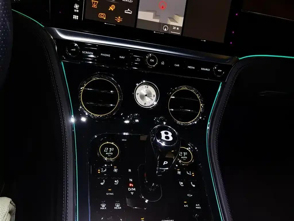 2022 Continental 4.0T GT V8 Mulliner — миниатюра 8