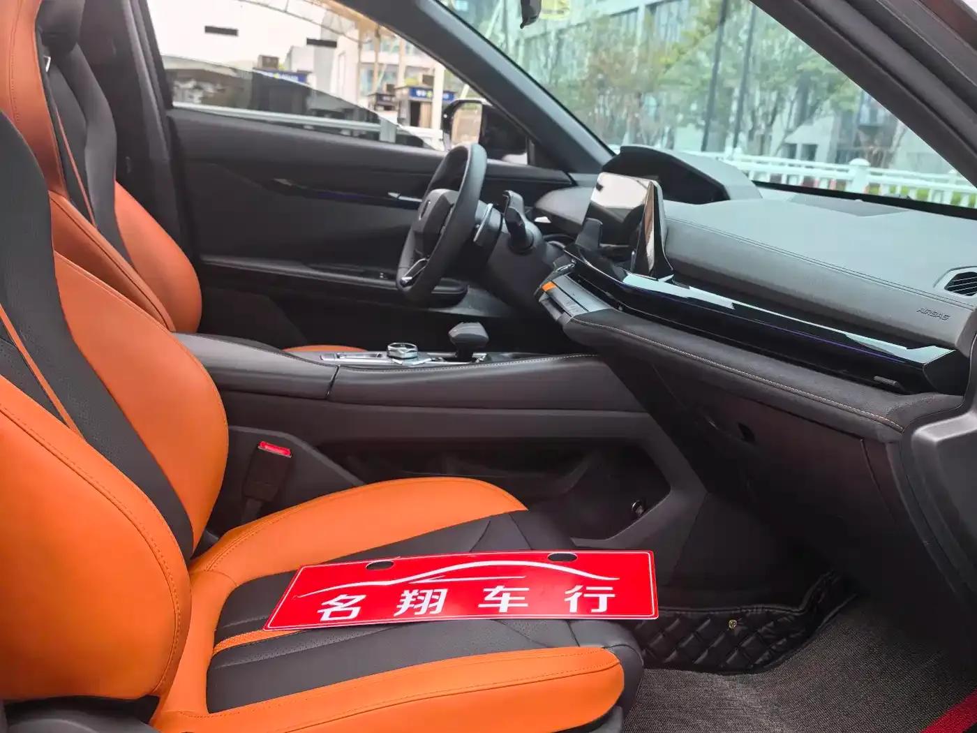 Changan UNI-V 2024 1.5T Premium Sport — миниатюра 11