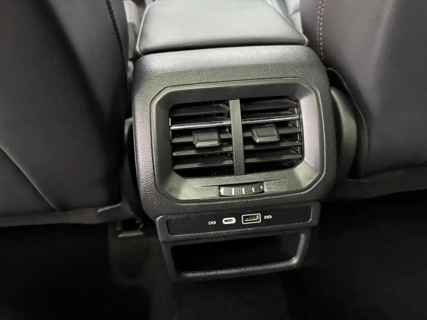 Tharu 2022 280TSI 2WD Luxury Edition — миниатюра 11