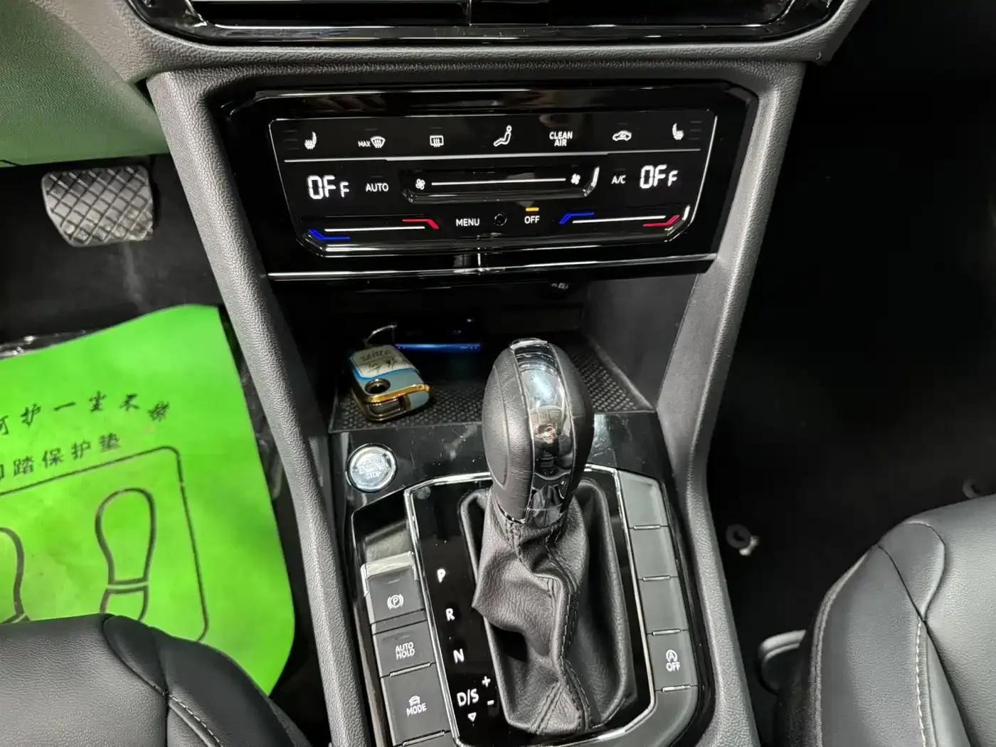 Tharu 2022 280TSI 2WD Luxury Edition — миниатюра 9