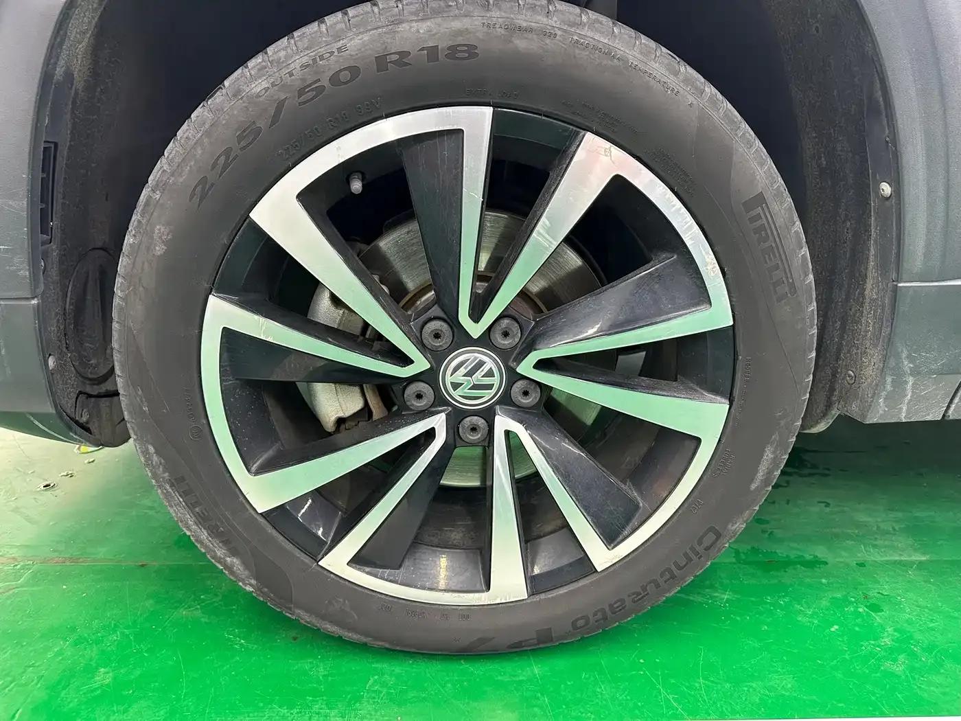 Tharu 2019 330TSI 4WD Luxury Edition (China VI Emission Standard) — миниатюра 27