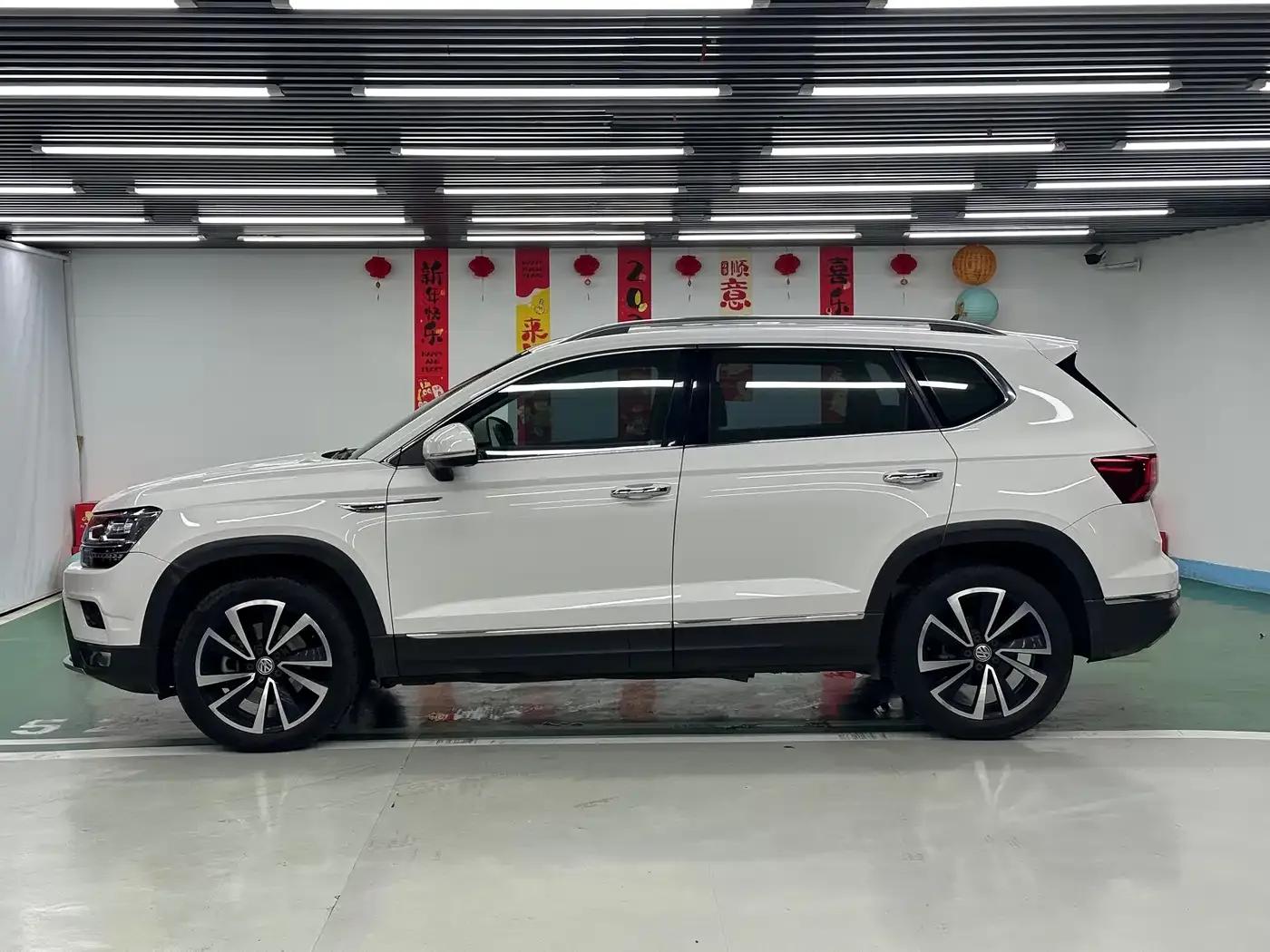 Tharu 2019 330TSI 4WD Luxury Edition (China VI Emission Standard) — миниатюра 4