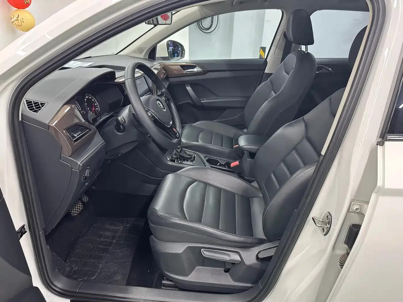 Tharu 2019 330TSI 4WD Luxury Edition (China VI Emission Standard) — миниатюра 8
