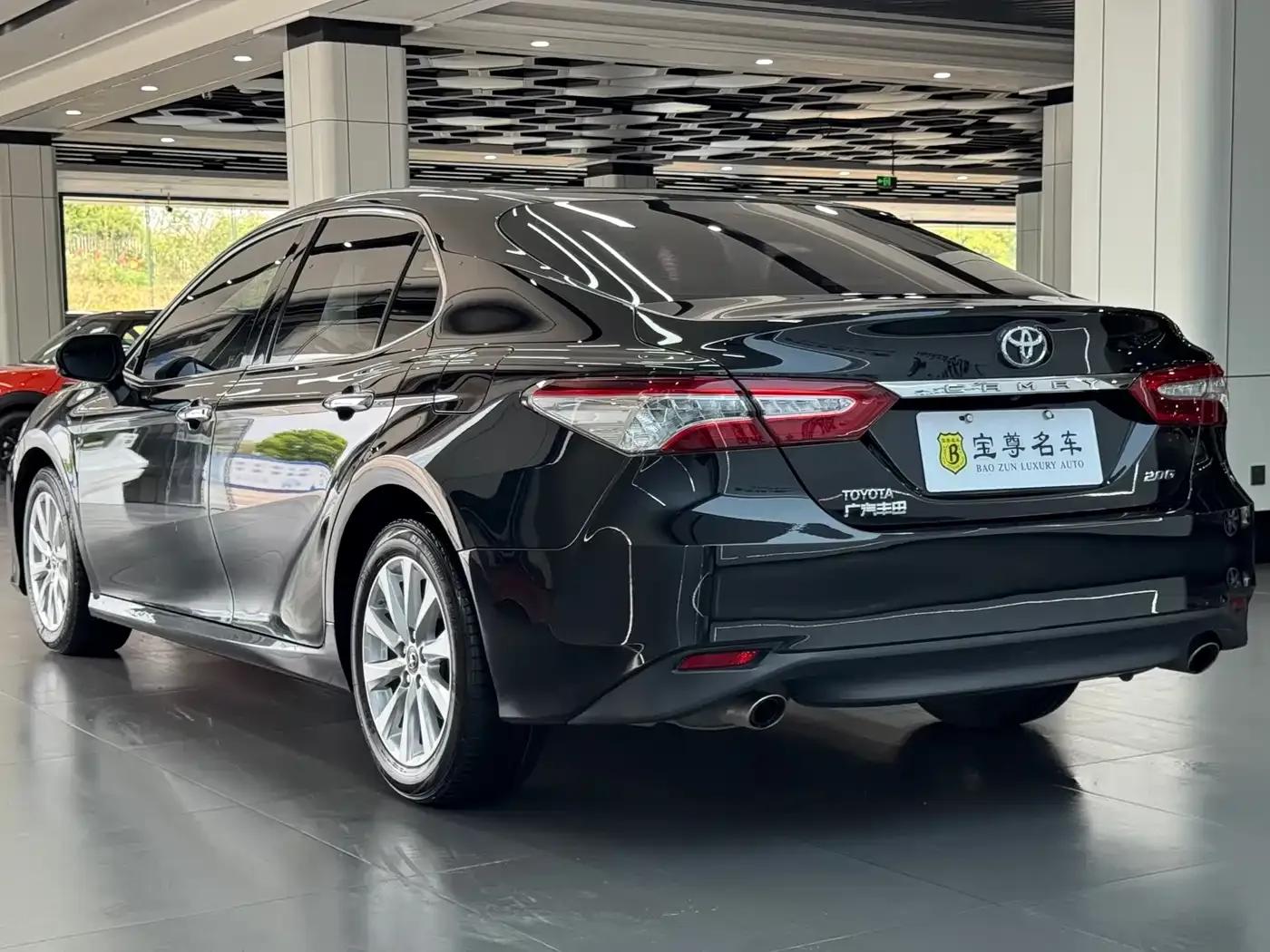 2018 Camry 2.0G Luxury Edition — миниатюра 5