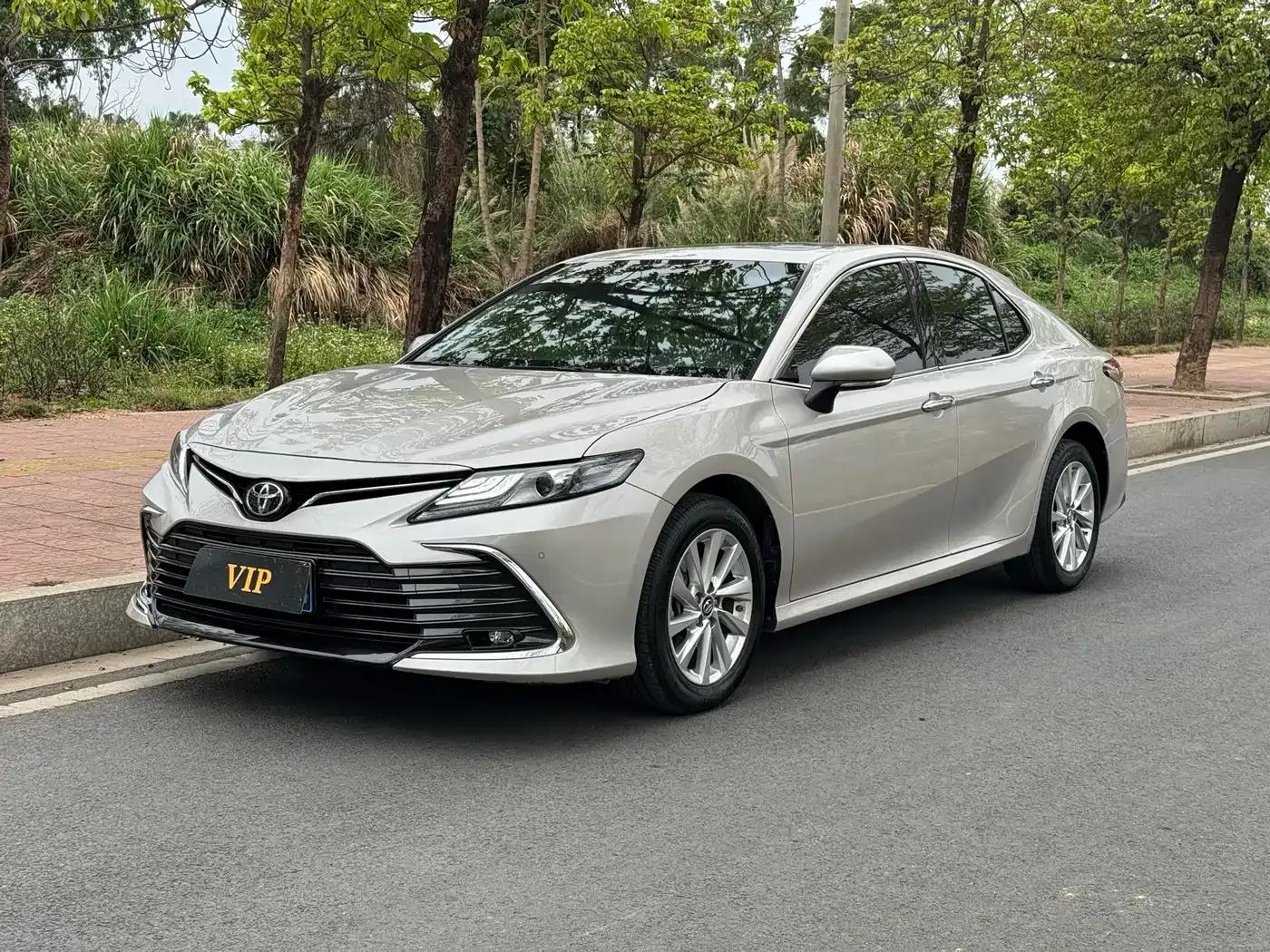 2021 Camry 2.0G Luxury Edition — миниатюра 1