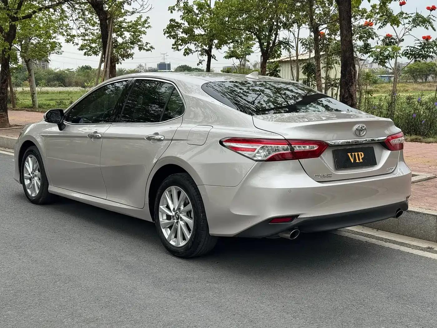 2021 Camry 2.0G Luxury Edition — миниатюра 4